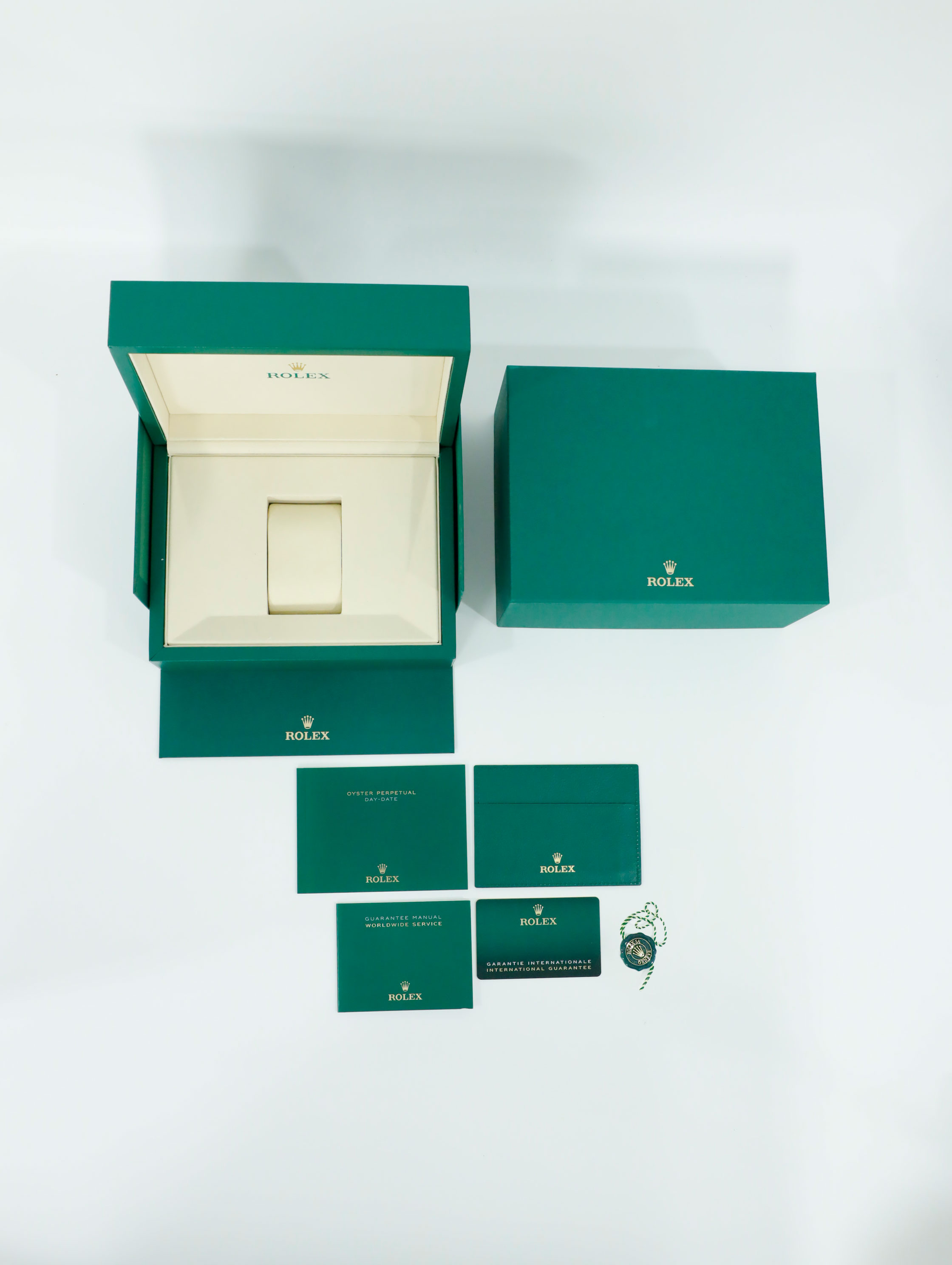 롤렉스 데이-데이트 36 128235 중고 2026년식 풀패키지샷