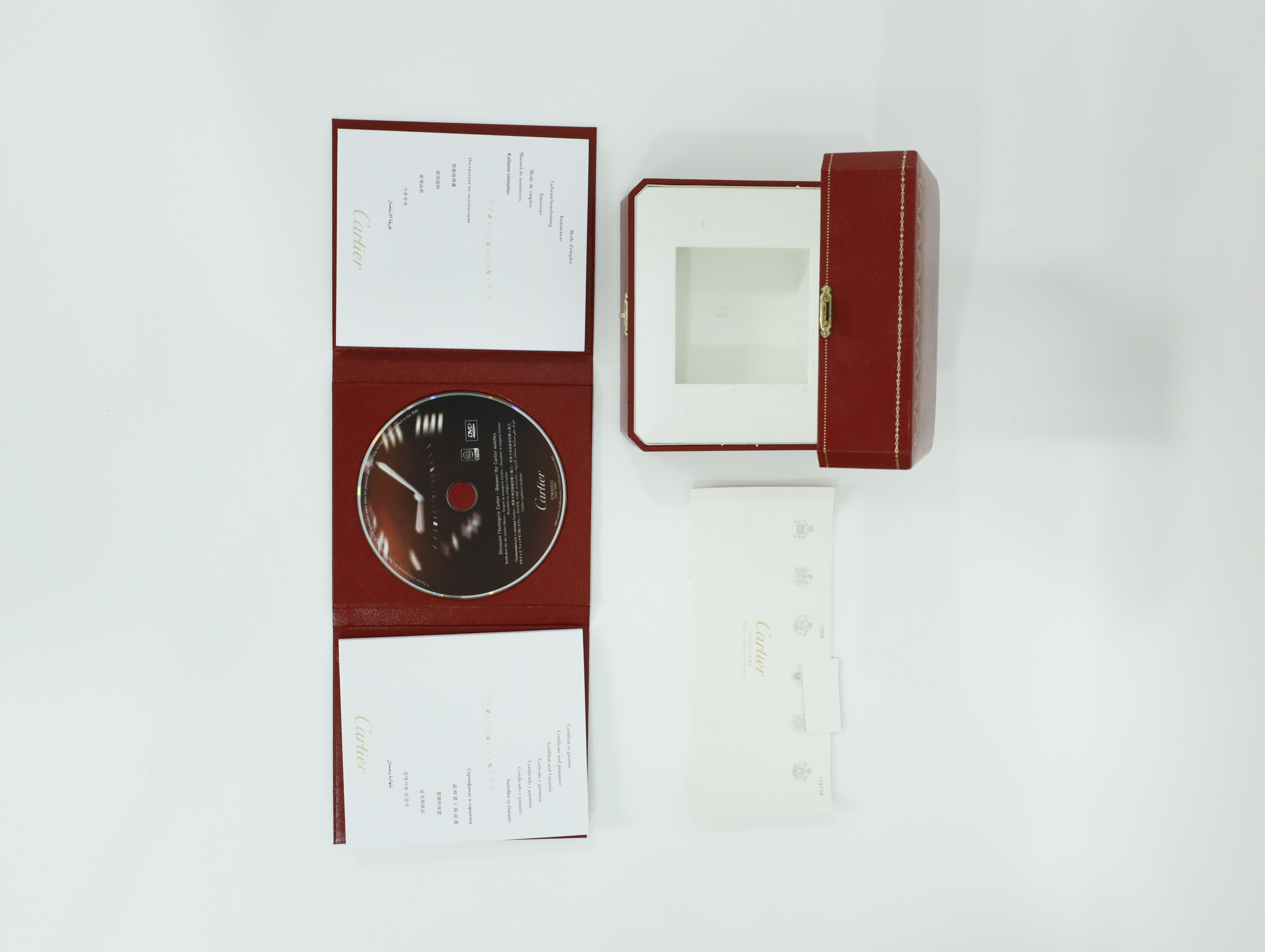까르띠에 발롱 블루 W6920046 중고 2013년식 풀패키지샷