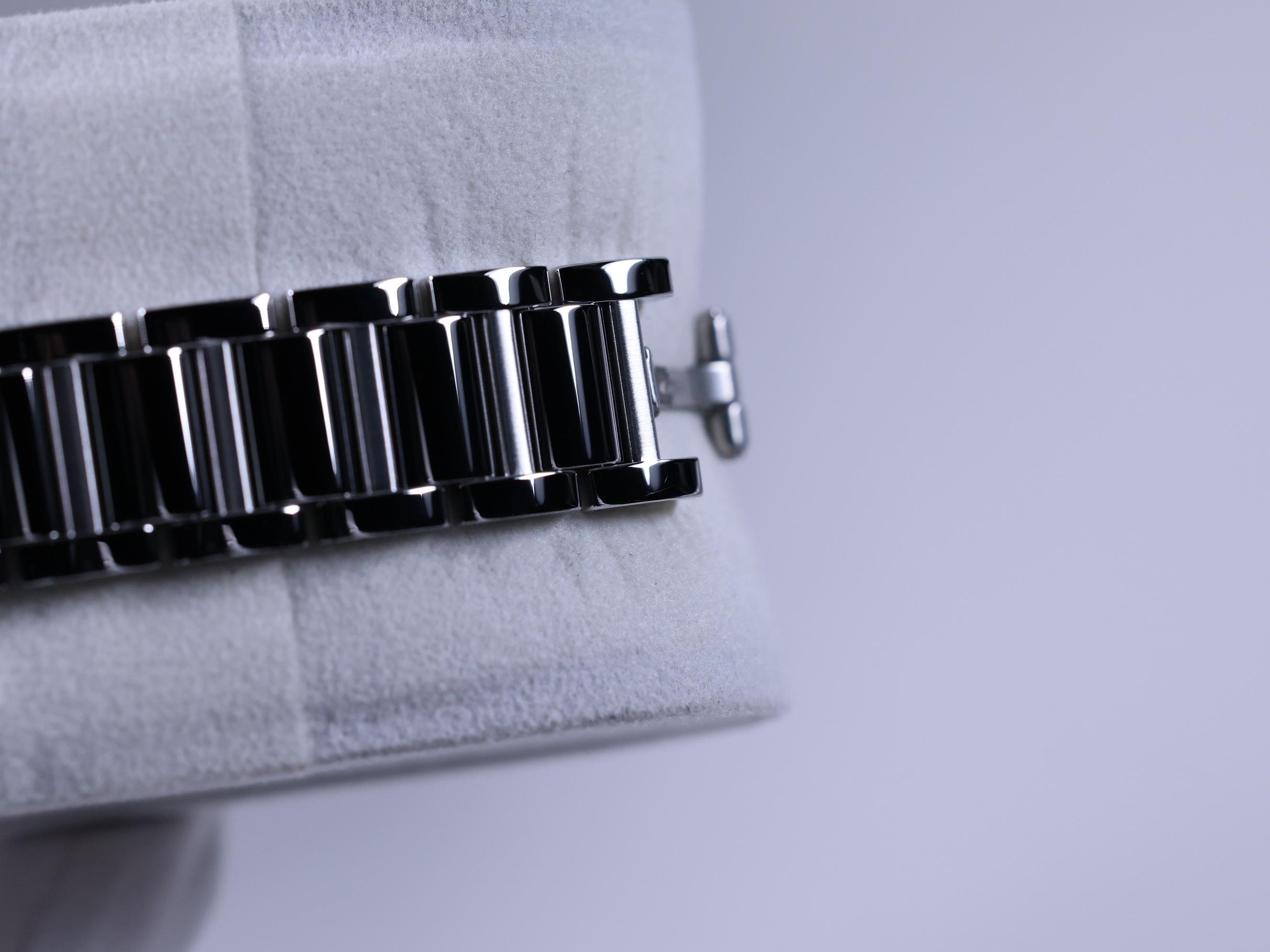 Cartier Tank Must SM WSTA0107 - 8
