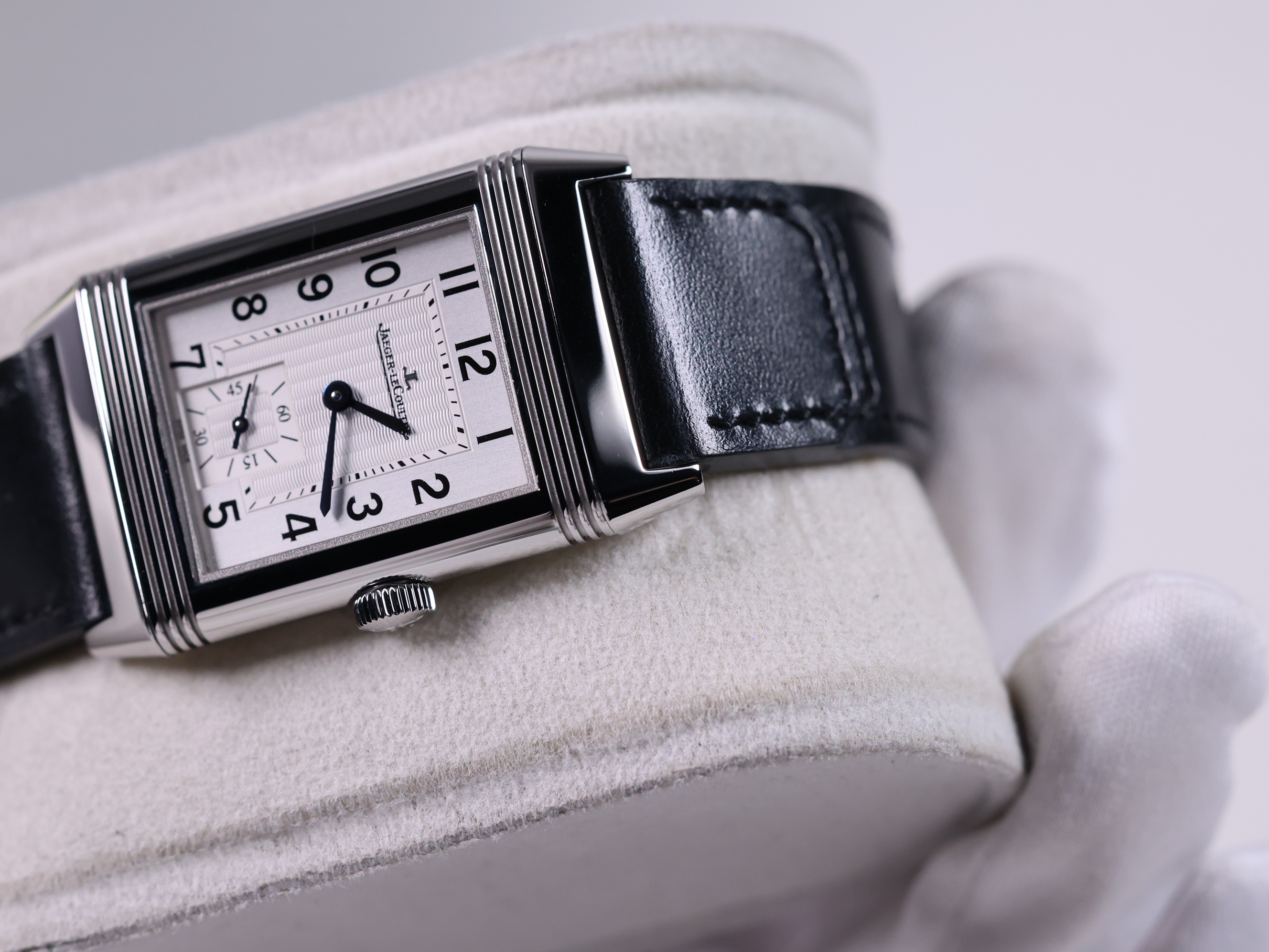 Jaeger-LeCoultre Reverso Classic Monoface Small Seconds Q3868520 Used 2025 추가4