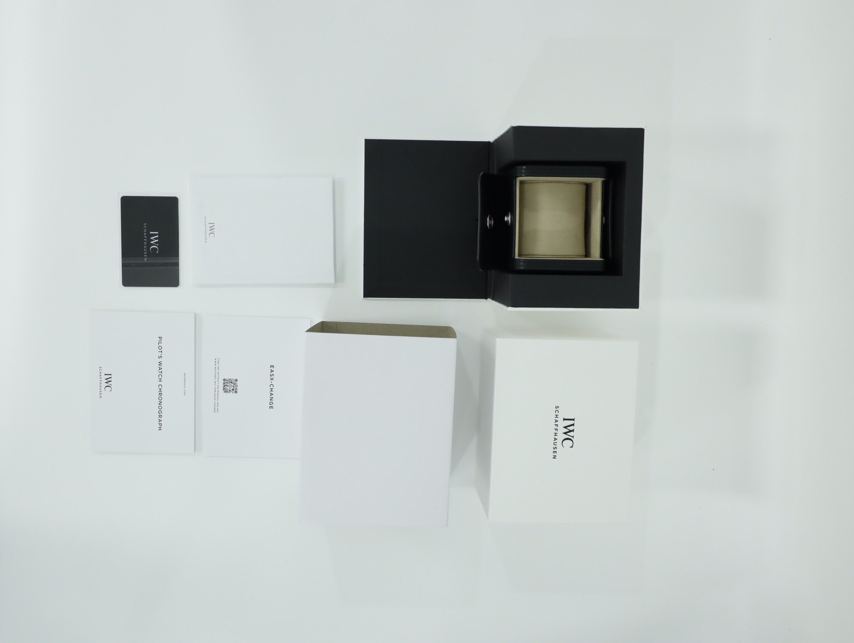 IWC 파일럿 워치 크로노그래프 어린 왕자 IW378011 미착용 2026년식 풀패키지샷