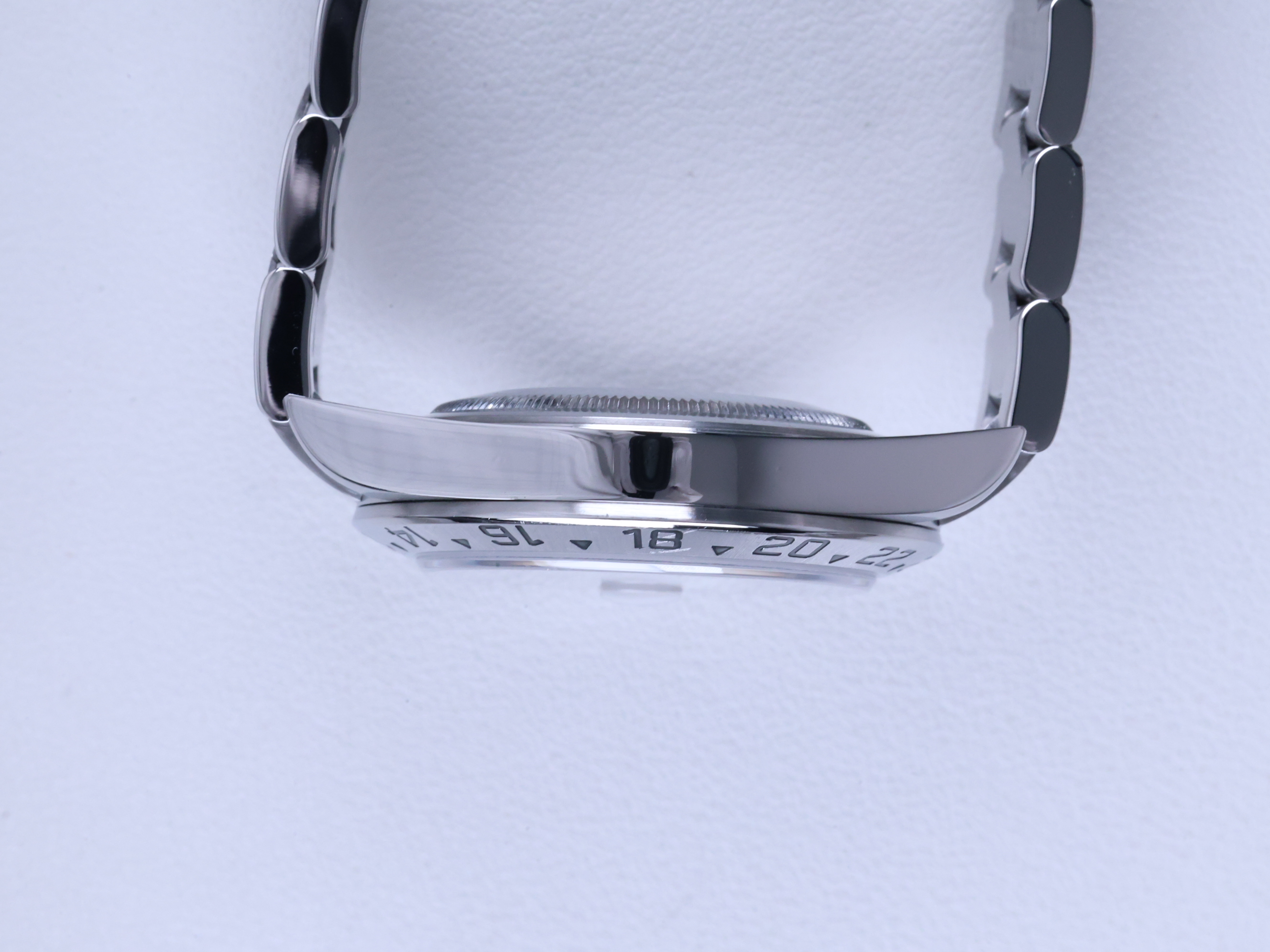 롤렉스 Explorer 2 16570 - 3