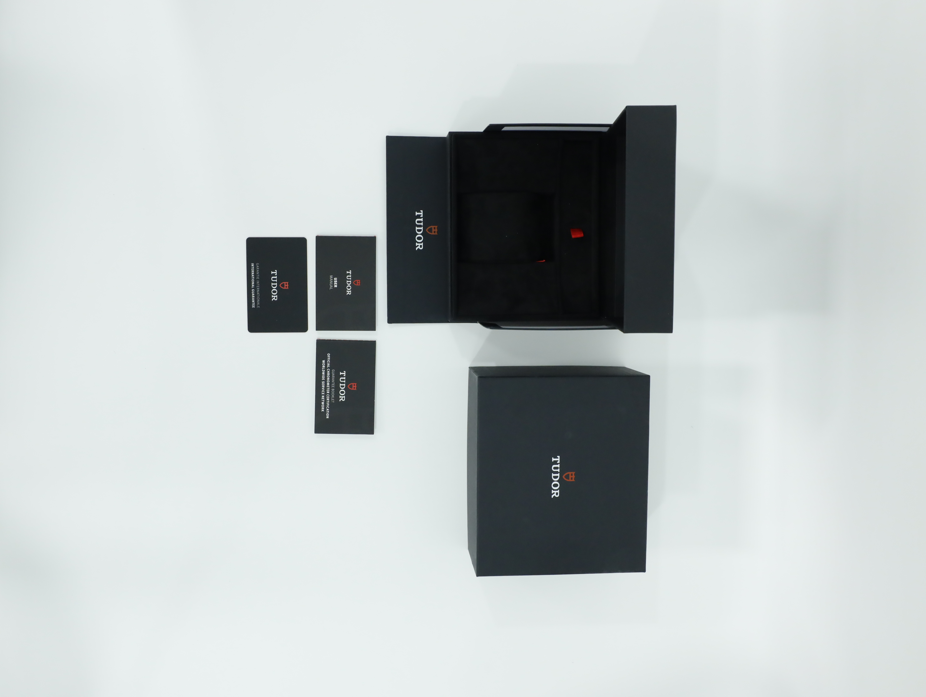 튜더 블랙 베이 58 M79030B-0001 중고 2026년식 풀패키지샷