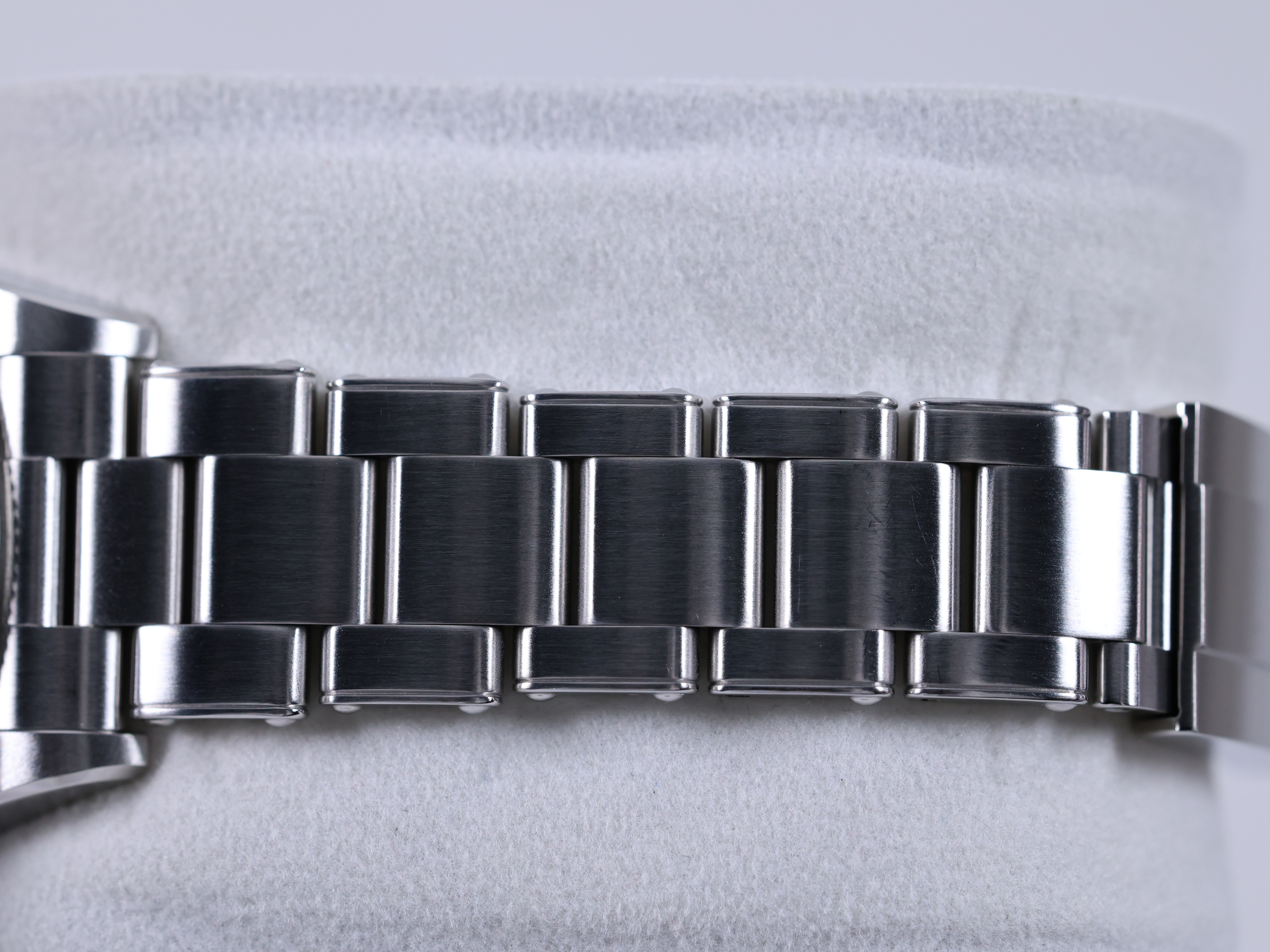 Tudor Black Bay 54 M79000N-0001 - 8