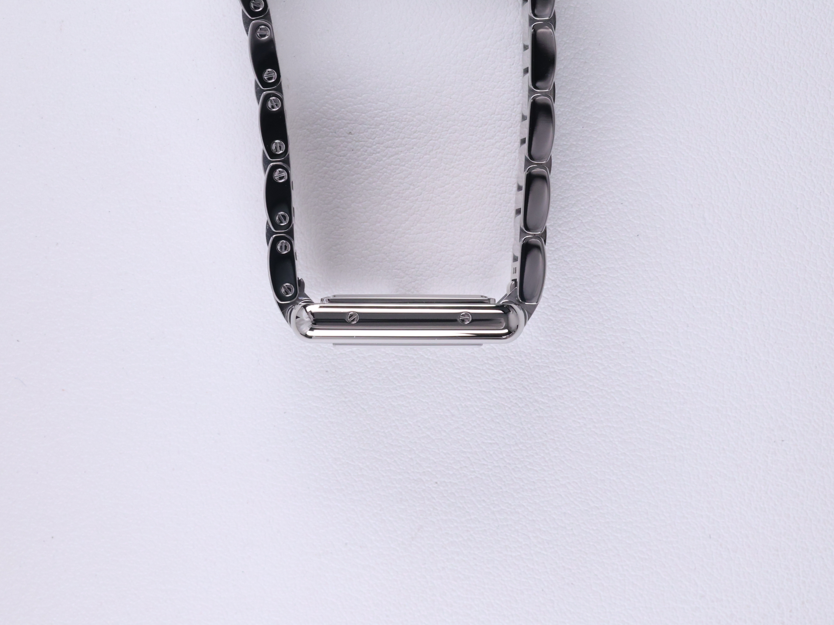 까르띠에 탱크 머스트 SM WSTA0107 중고 2026년식 측면(크라운 반대편)