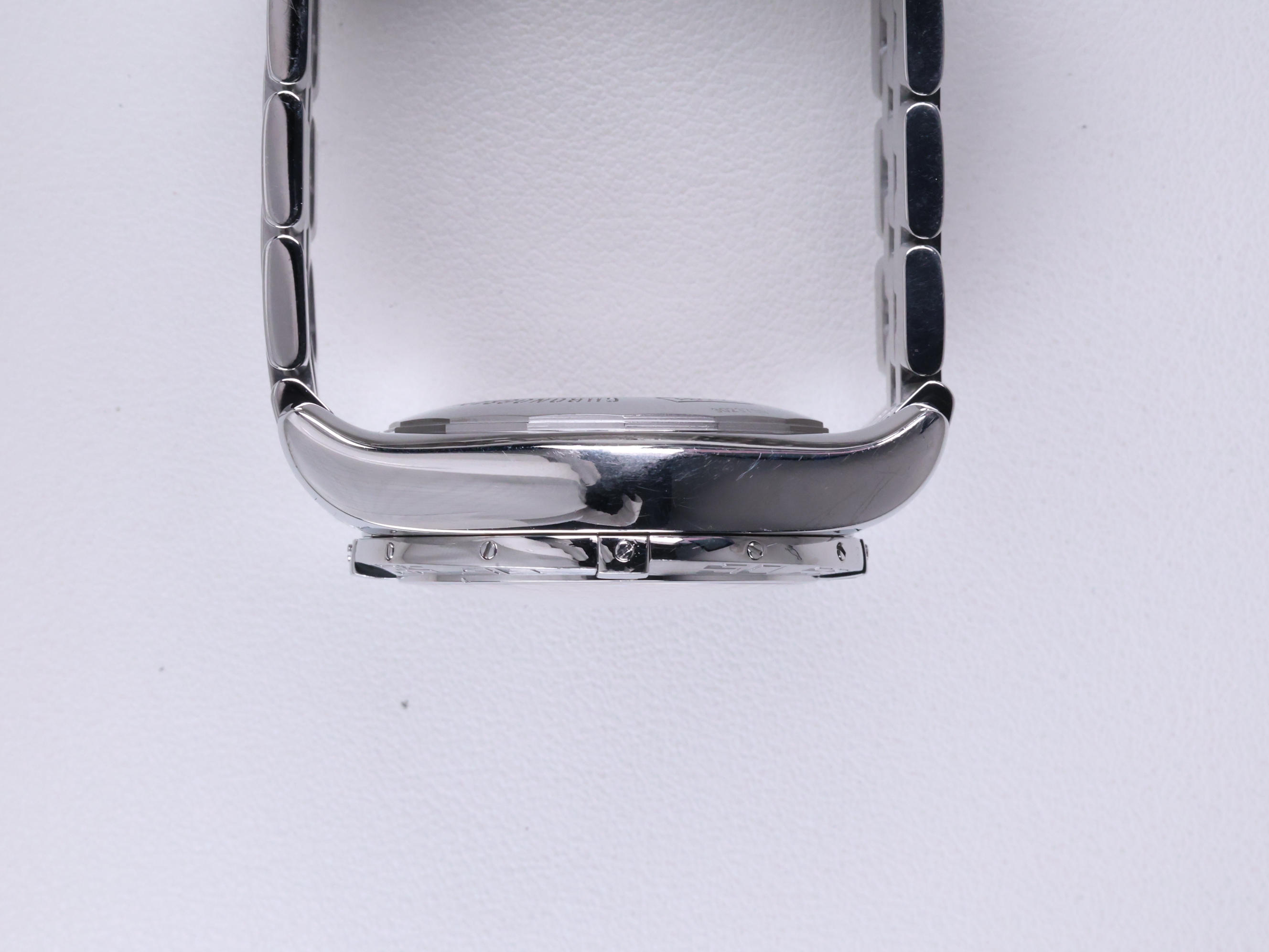 브라이틀링 크로노맷 B01 44 AB011012/B967 중고 2015년식 측면(크라운 반대편)