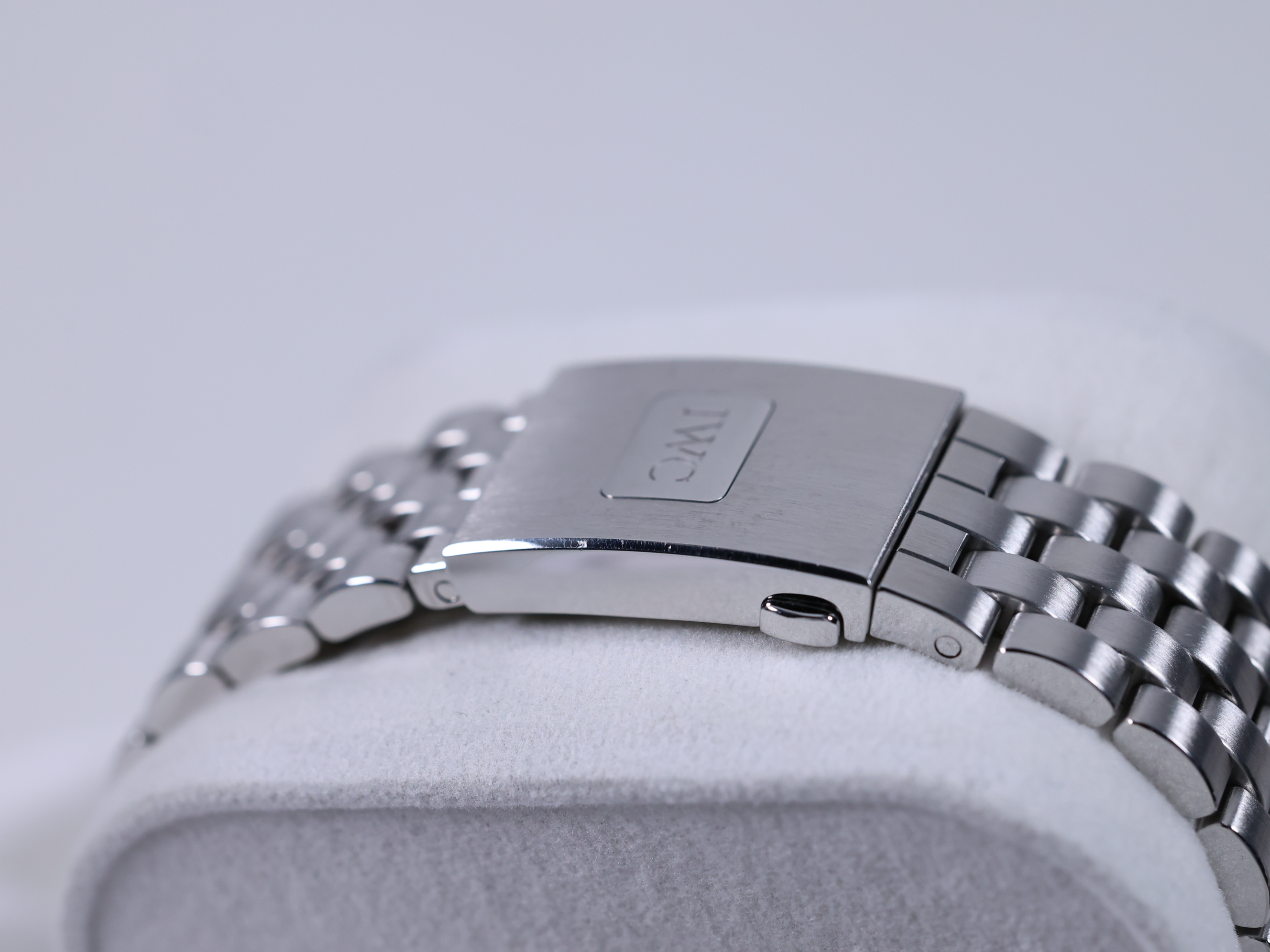 IWC 파일럿 워치 마크 XVIII IW327015 - 16