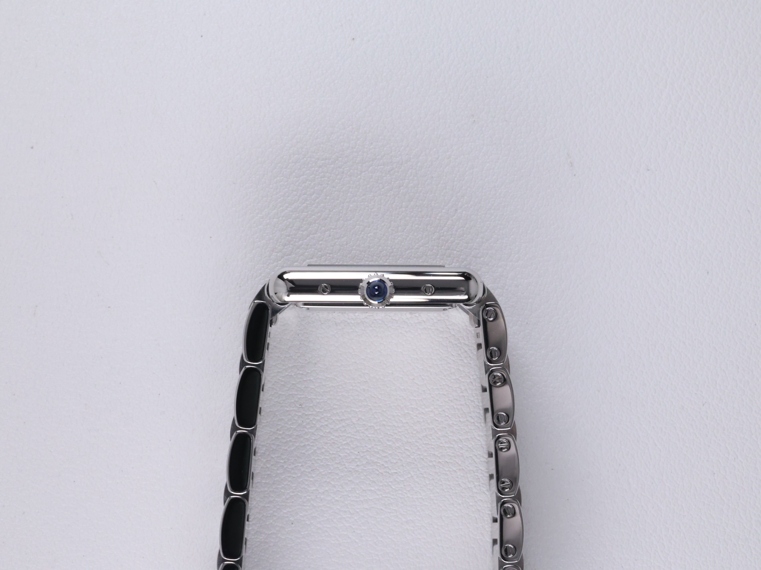 Cartier Tank Must SM WSTA0107 Used 2026 측면(크라운)