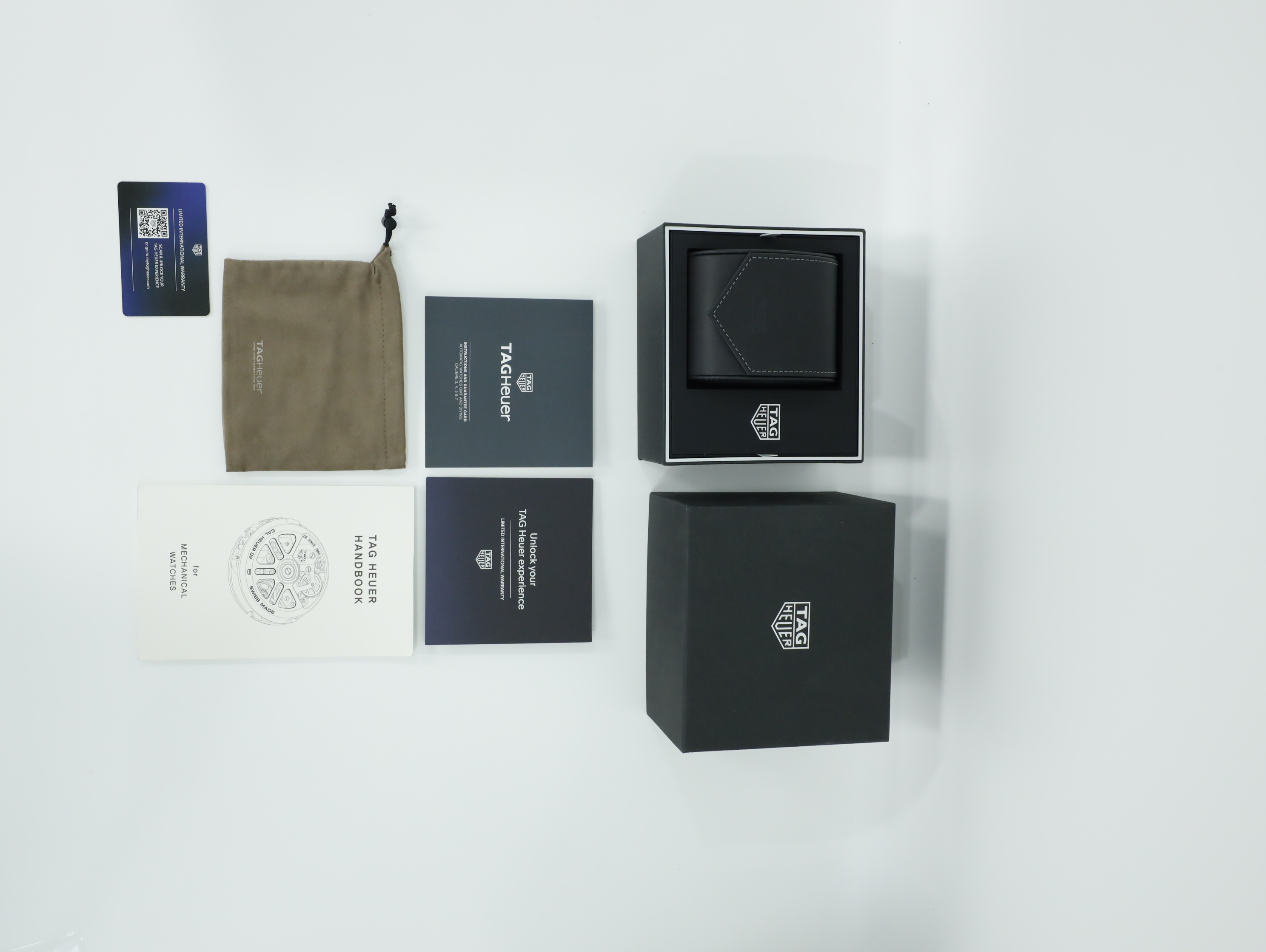 태그 호이어 까레라 칼리버 5 데이트 39 WBN2110.BA0639 중고 2026년식 풀패키지샷