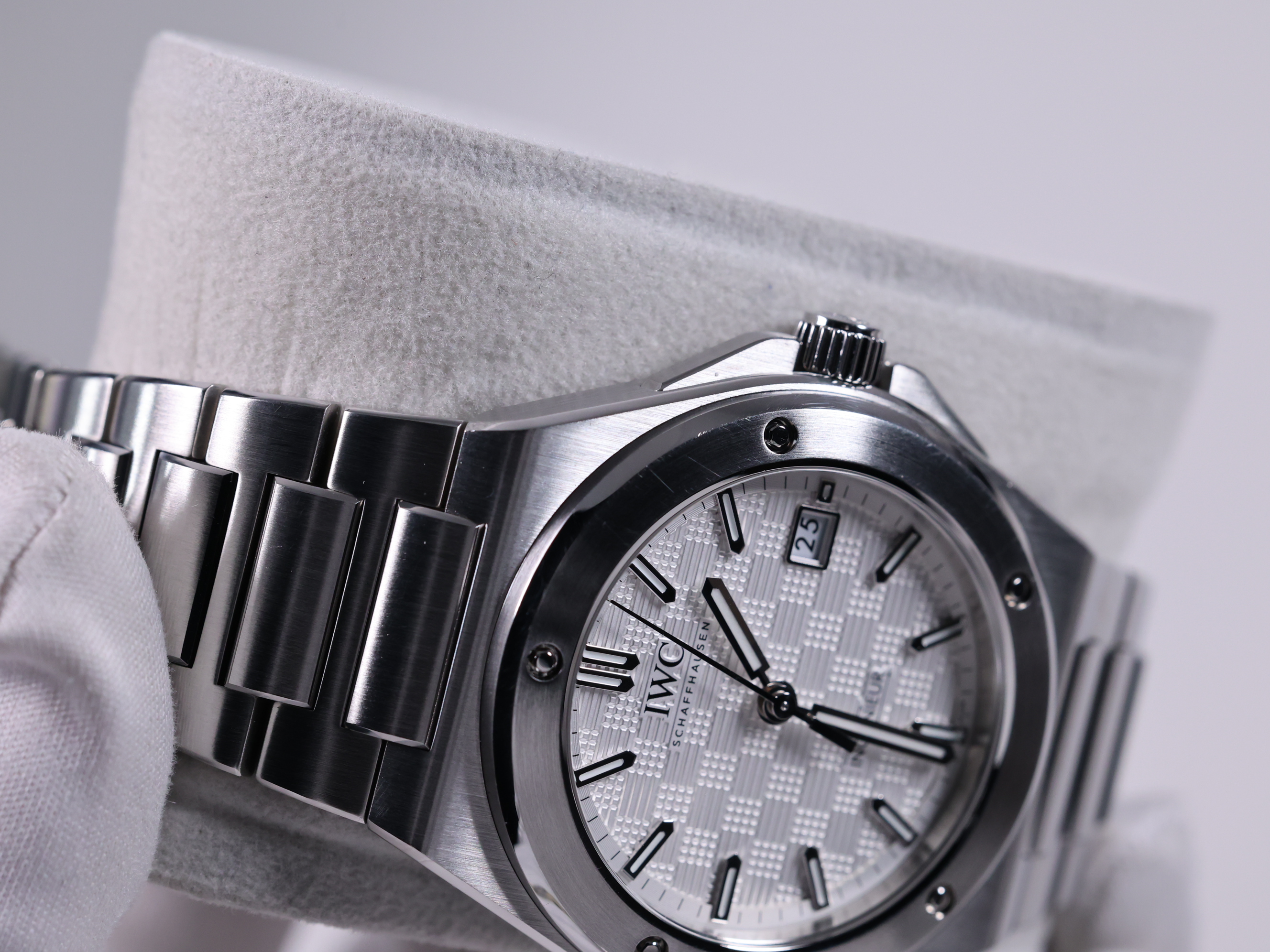 IWC 인제니어 오토매틱 40 IW328902 중고 2024년식 추가4