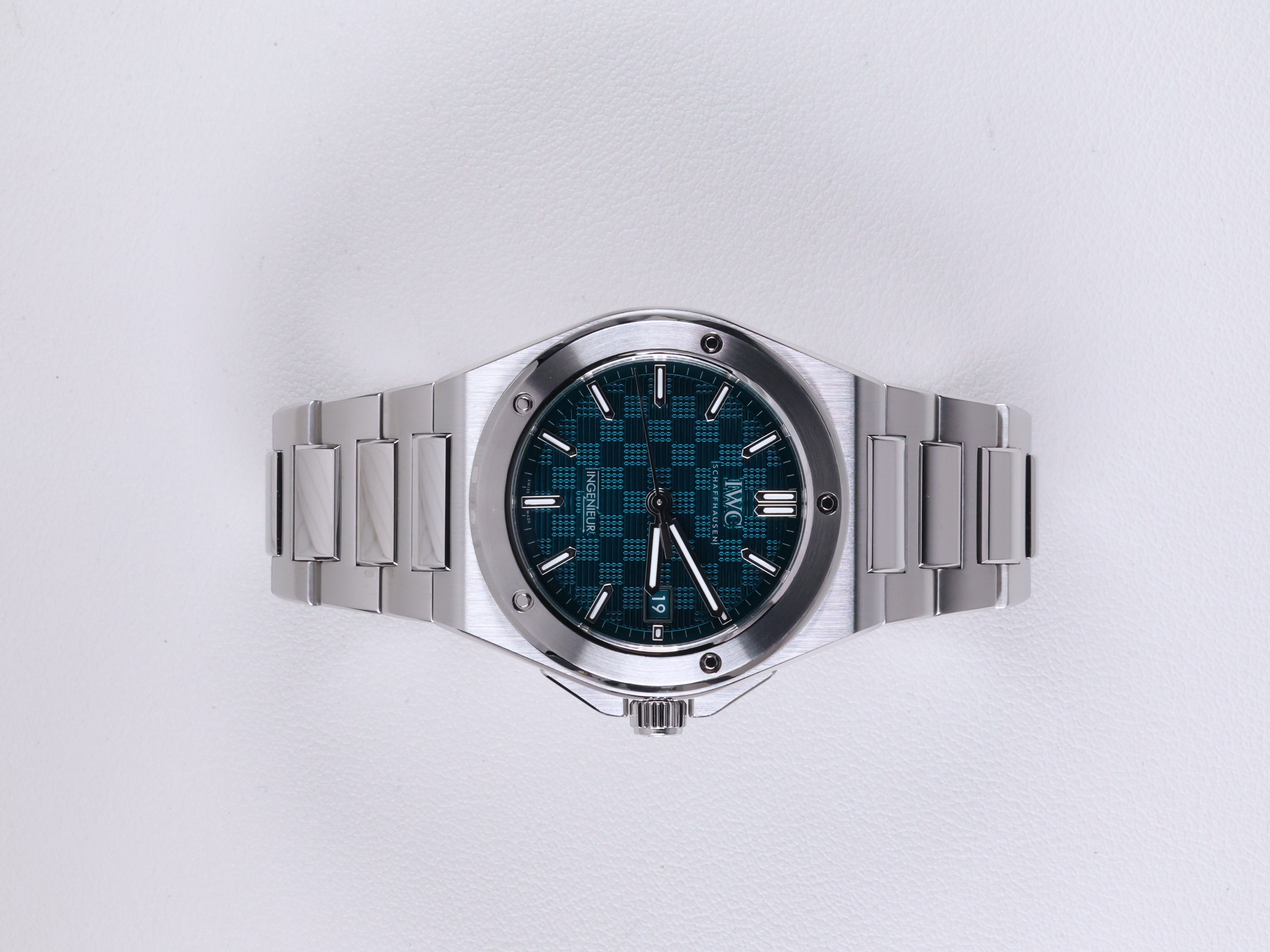 IWC 인제니어 오토매틱 40 IW328903 중고 2025년식