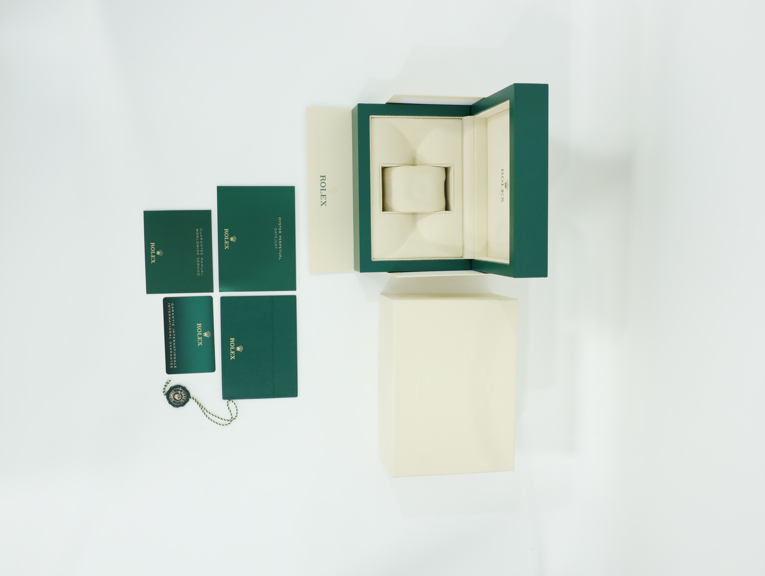 롤렉스 데이저스트 36 126234 중고 2024년식 풀패키지샷