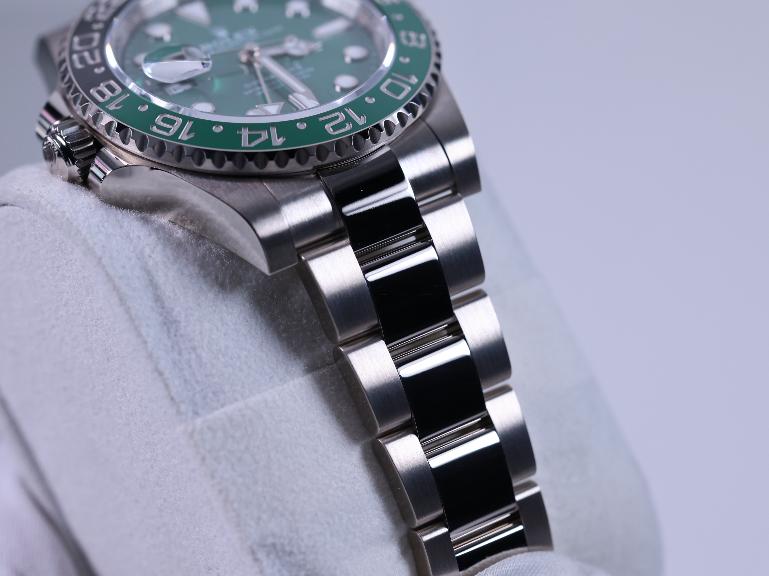 Rolex GMT-Master II 126729VTNR - 12