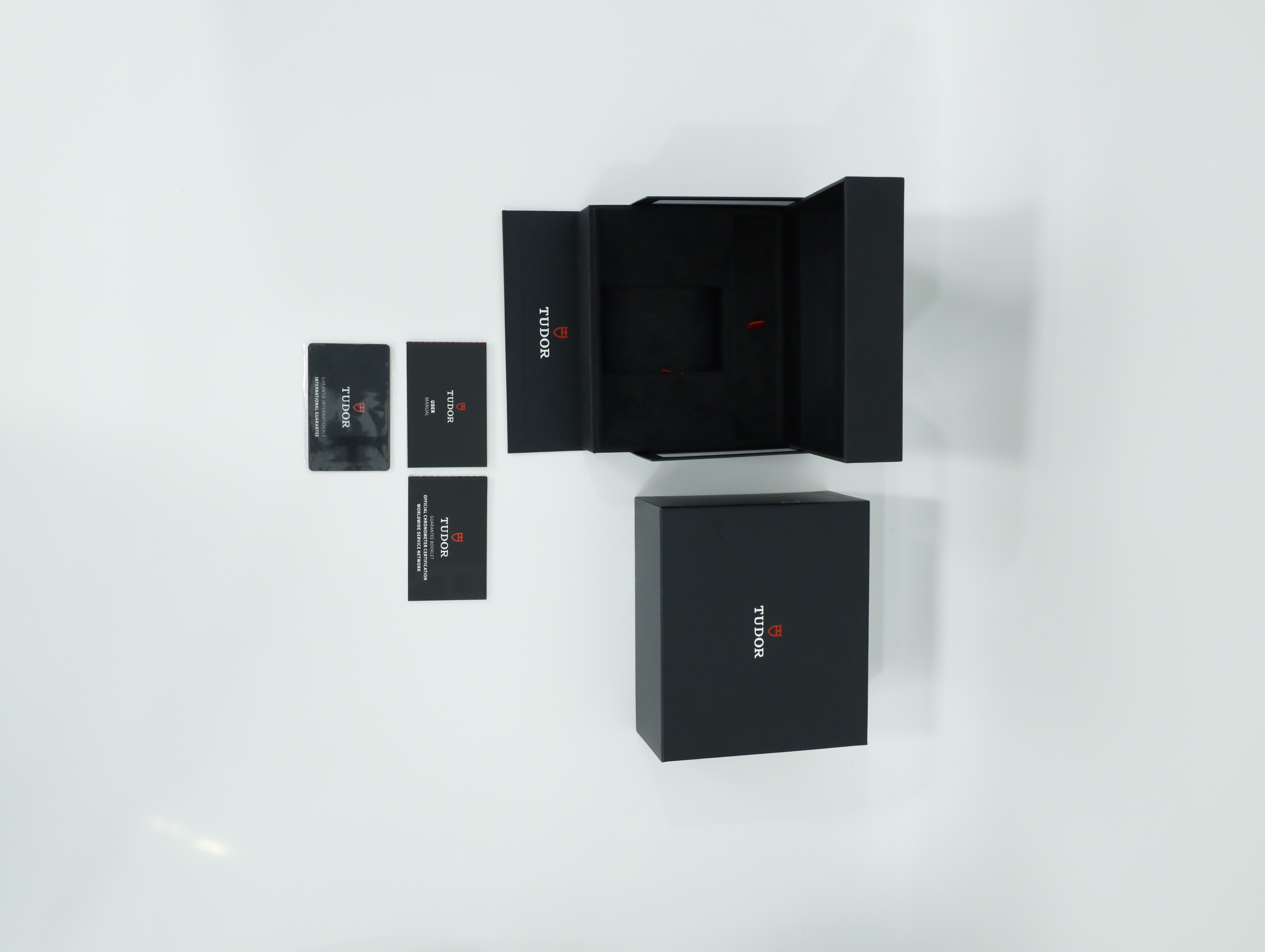 튜더 블랙 베이 M7941A1A0NU-0003 중고 2026년식 풀패키지샷