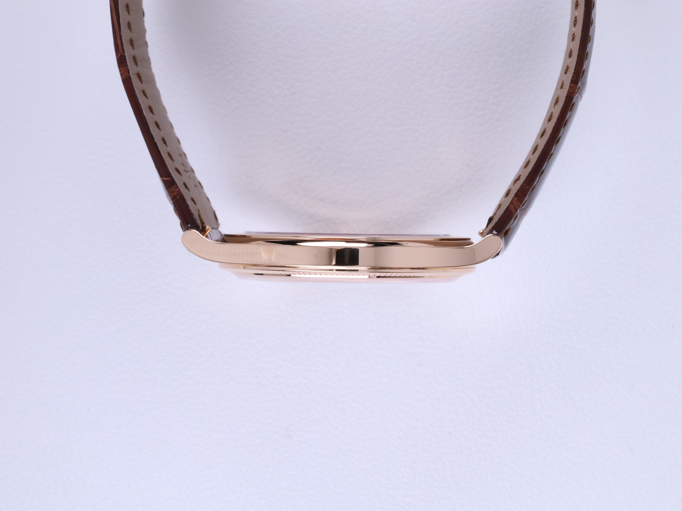 Patek Philippe Calatrava 6119R-001 Unworn 99 2026 측면(크라운 반대편)
