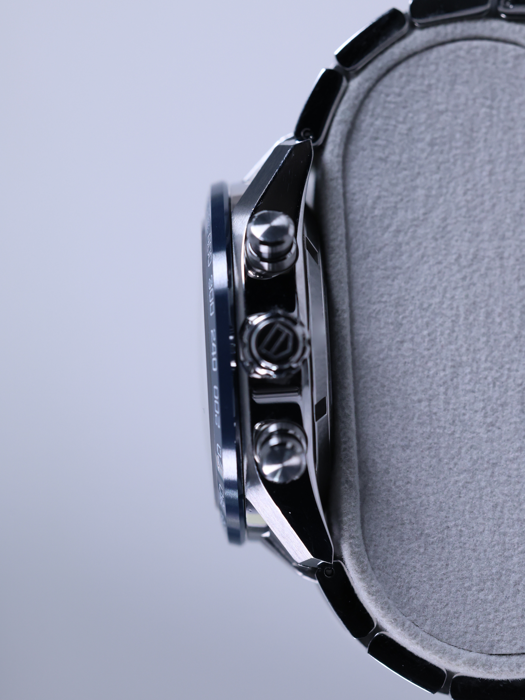 TAG Heuer Carrera Chronograph CBN2A1A.BA0643 - 9