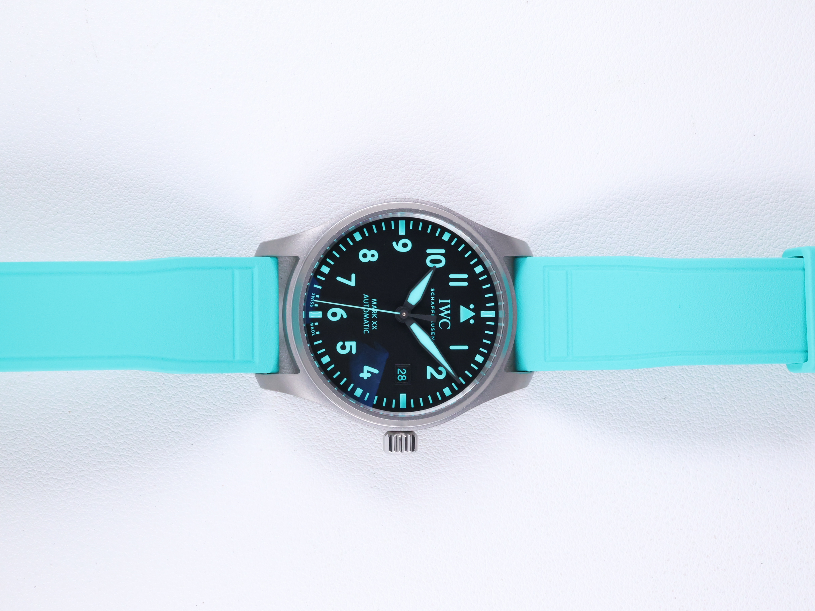 IWC 파일럿 워치 마크 XX 메르세데스-AMG 페트로나스 포뮬러 원™ 팀 에디션 IW328210 미착용 2026년식