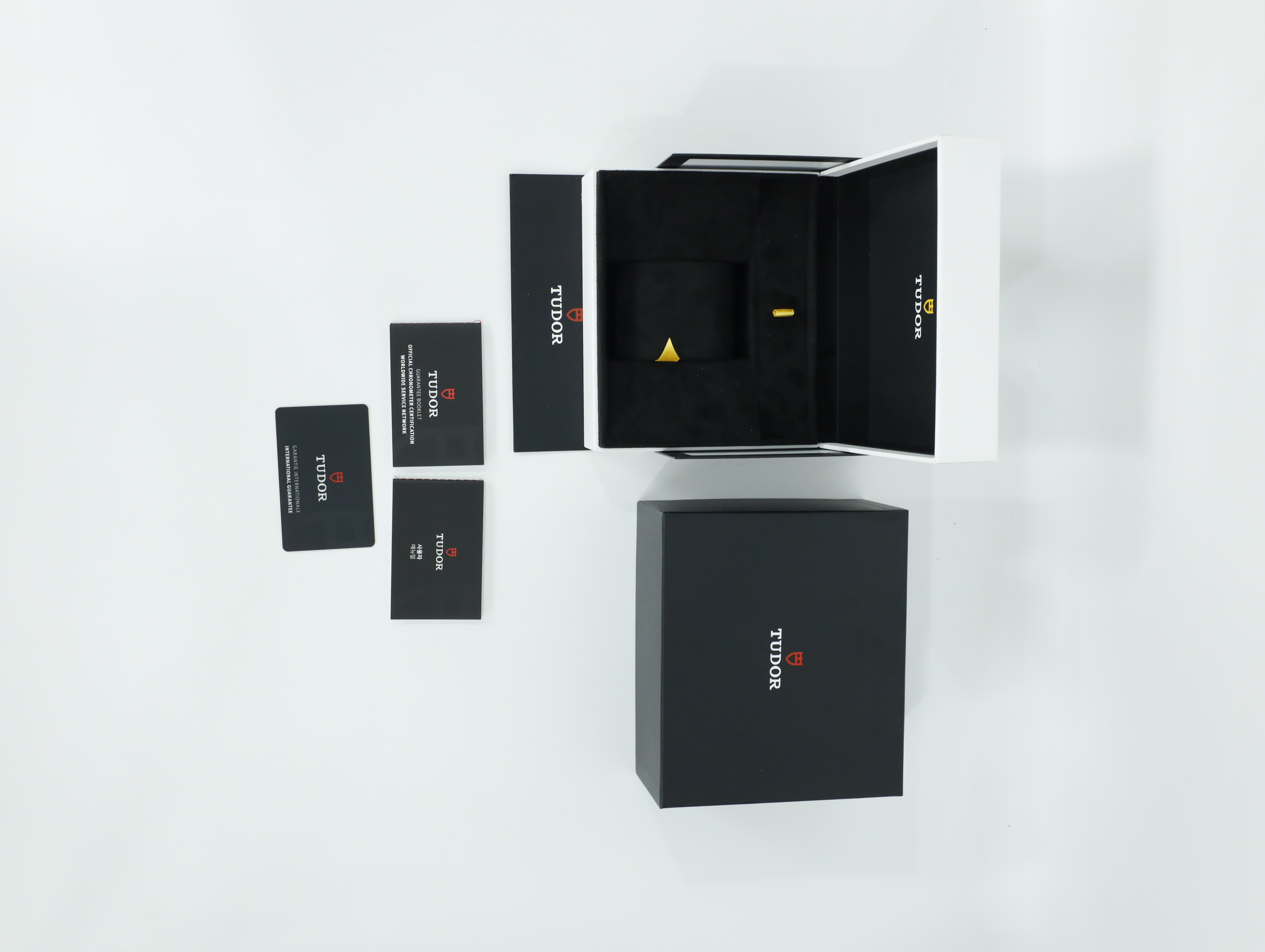 튜더 블랙 베이 크로노 '카본 26' M79377KN-0003 - 5