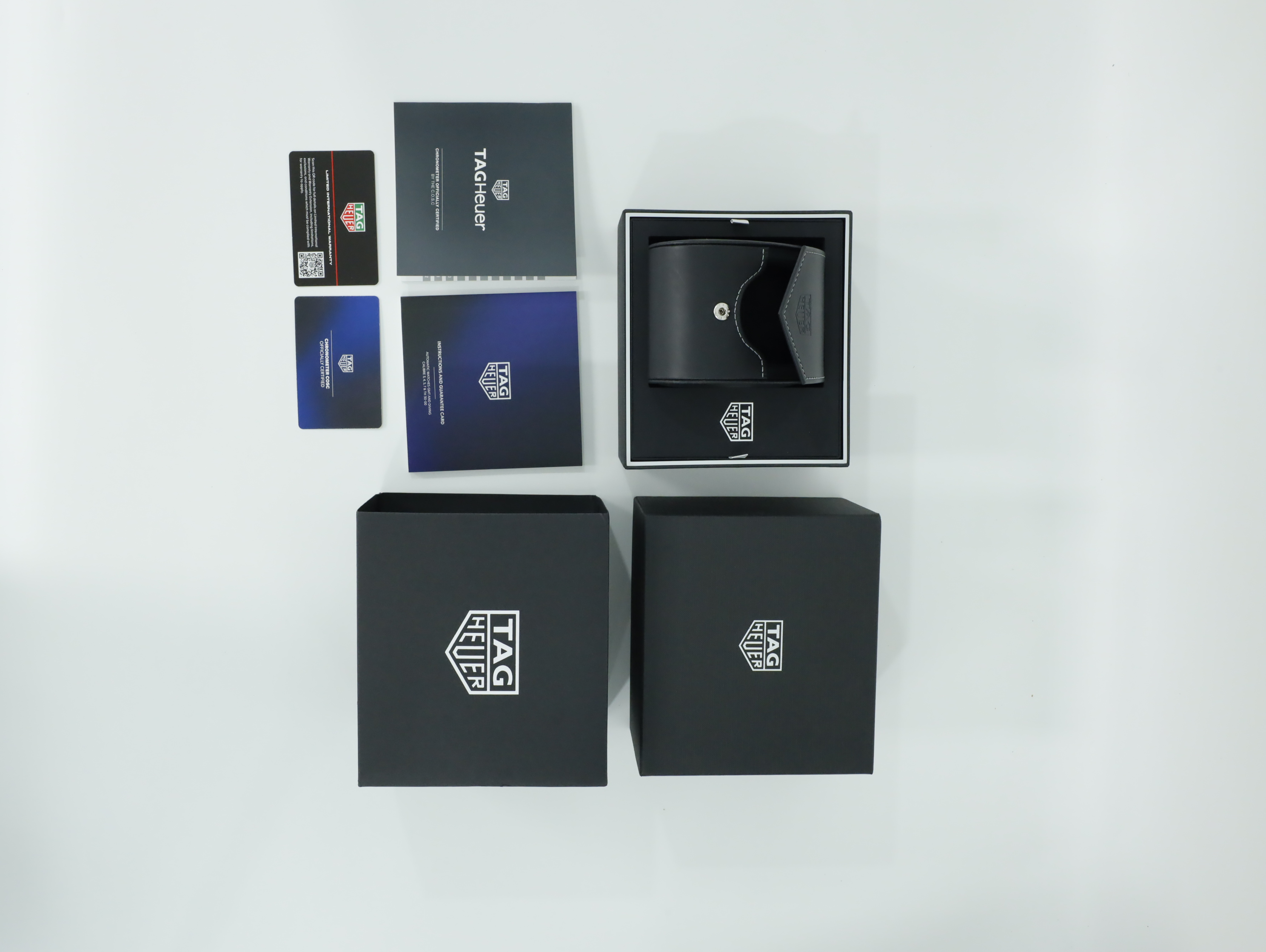 태그 호이어 아쿠아레이서 프로페셔널 300 데이트 WBP5111.BA0013 미착용 2026년식 풀패키지샷
