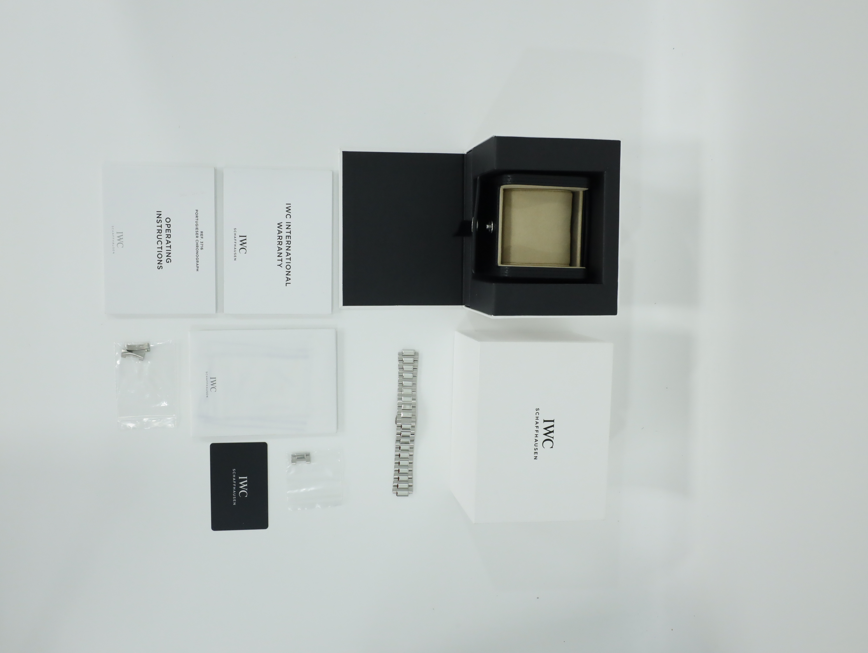 IWC 포르투기저 크로노그래프 IW371616 중고 2022년식 풀패키지샷