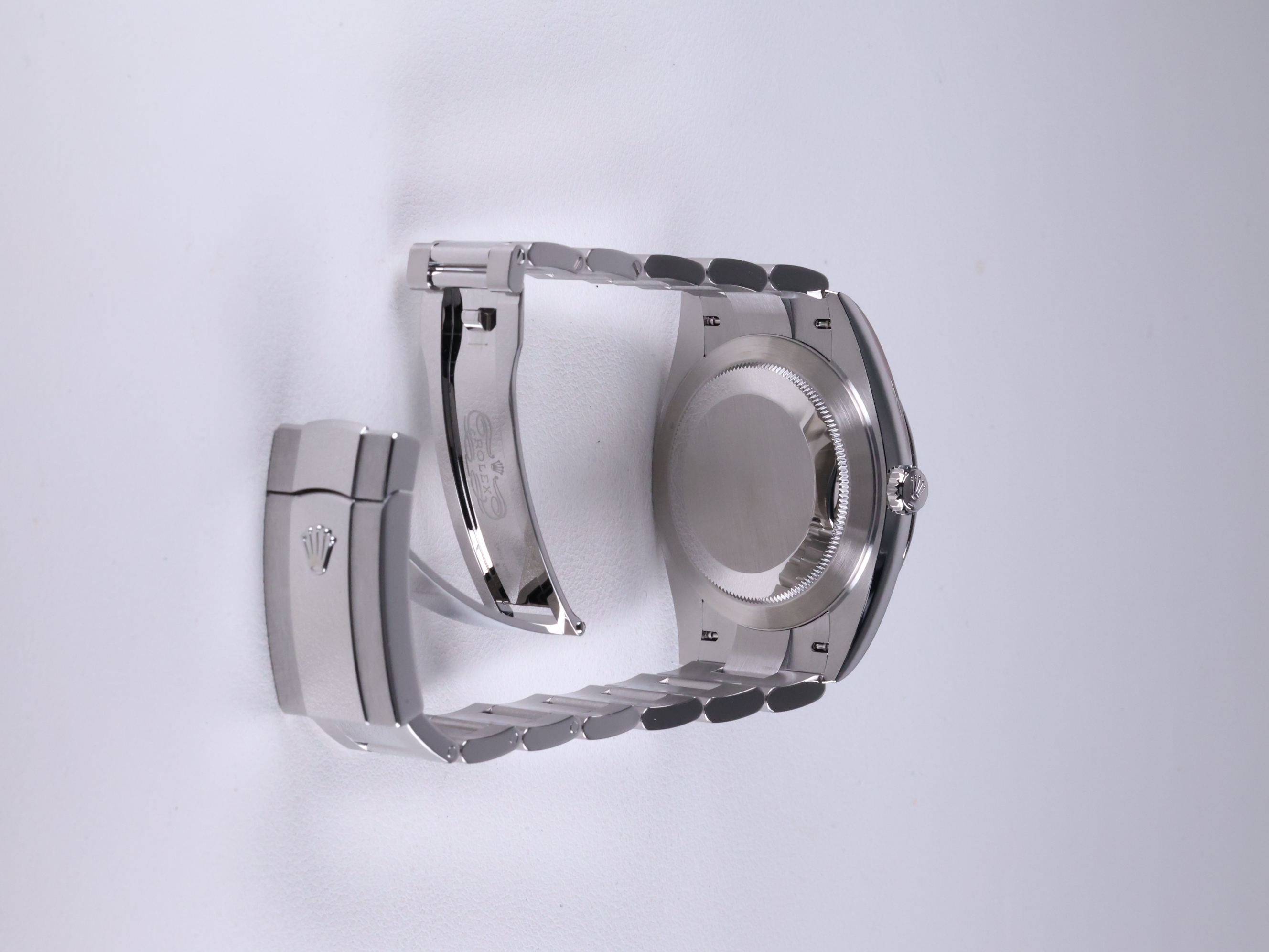 롤렉스 데이저스트 41 126300 중고 2022년식 후면(전체)