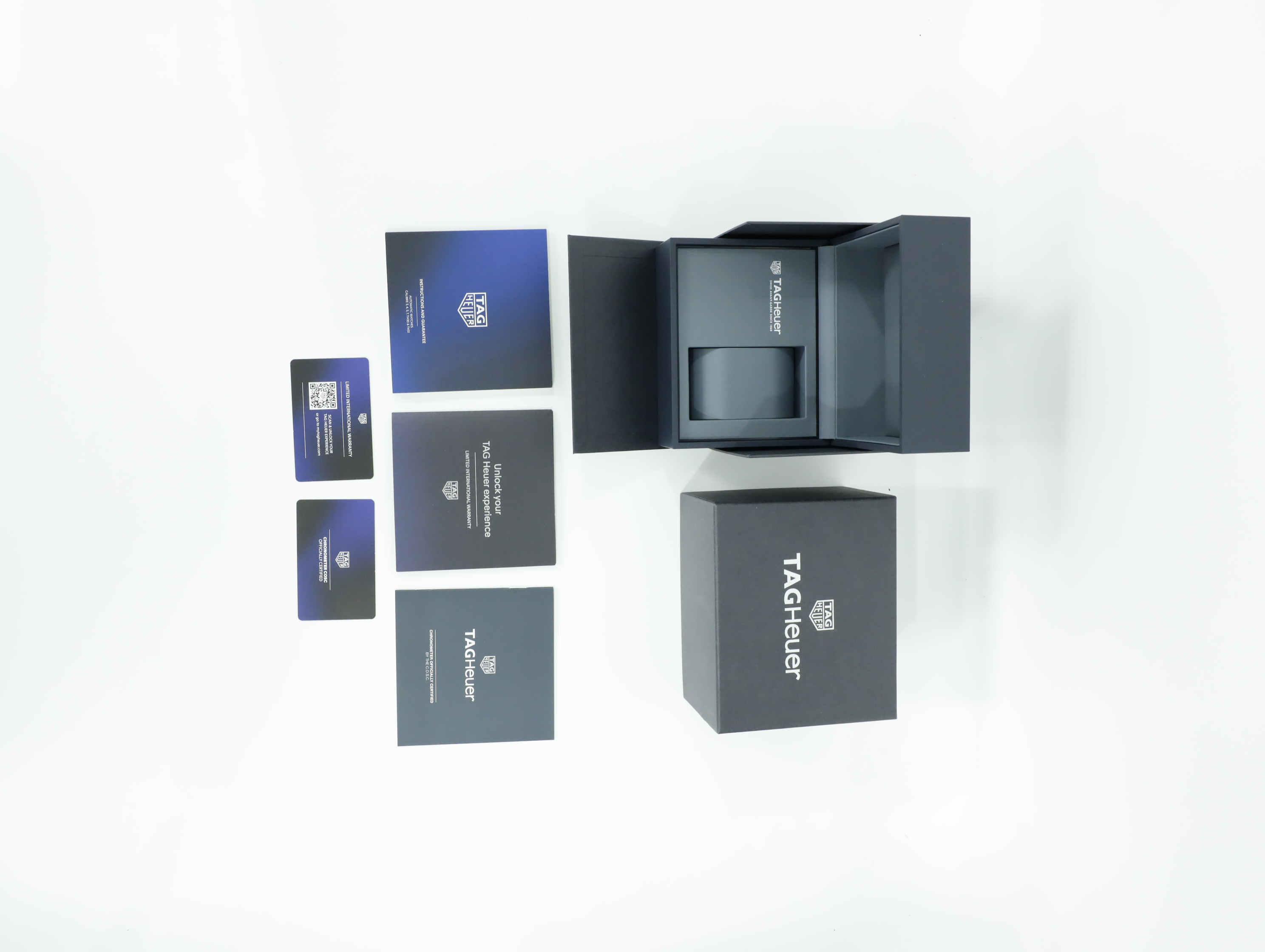 태그 호이어 아쿠아레이서 프로페셔널 300 데이트 WBP5110.BA0013 중고 2025년식 풀패키지샷