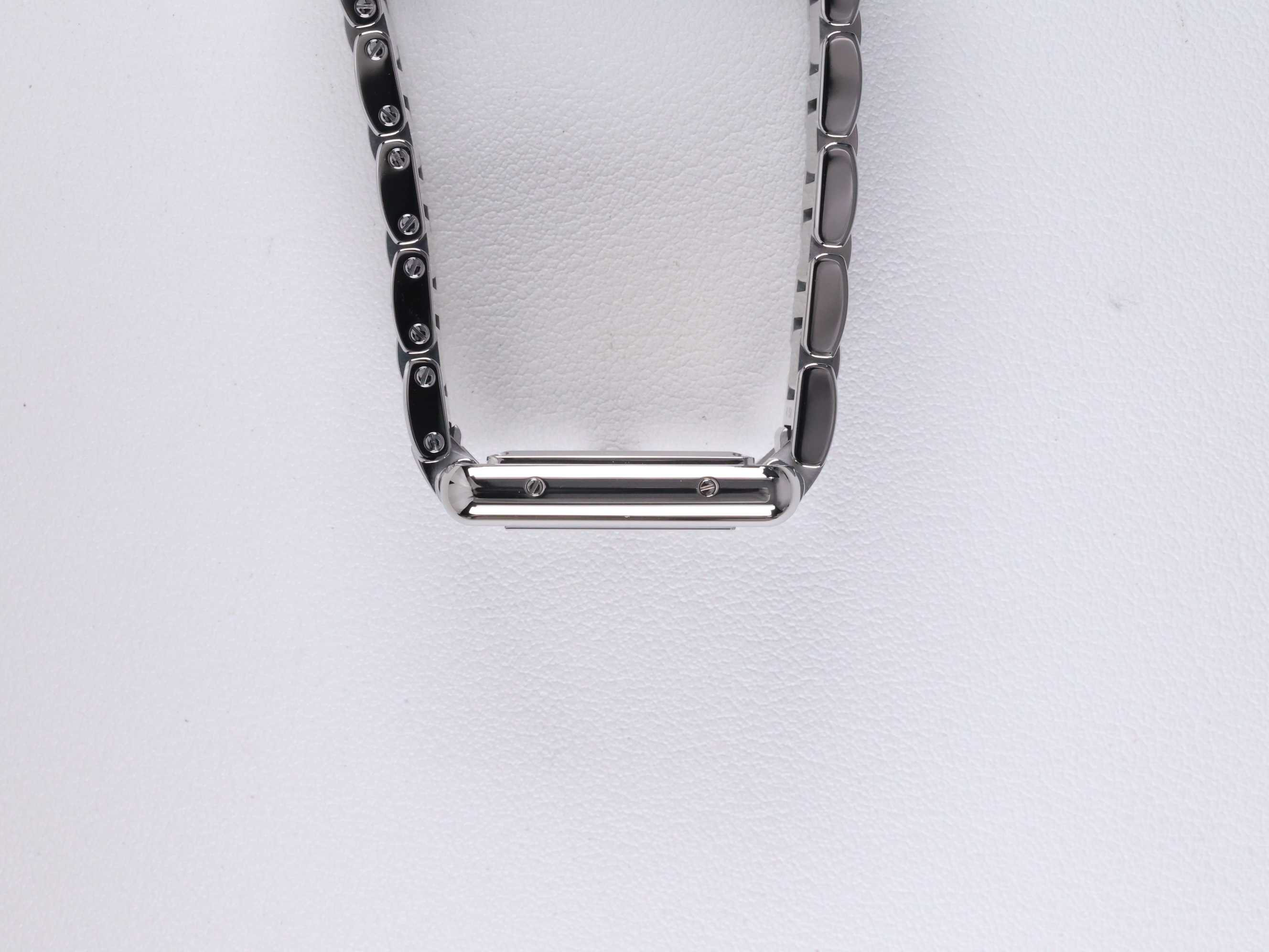 Cartier Tank Must SM WSTA0107 中古 2026年式 측면(크라운 반대편)