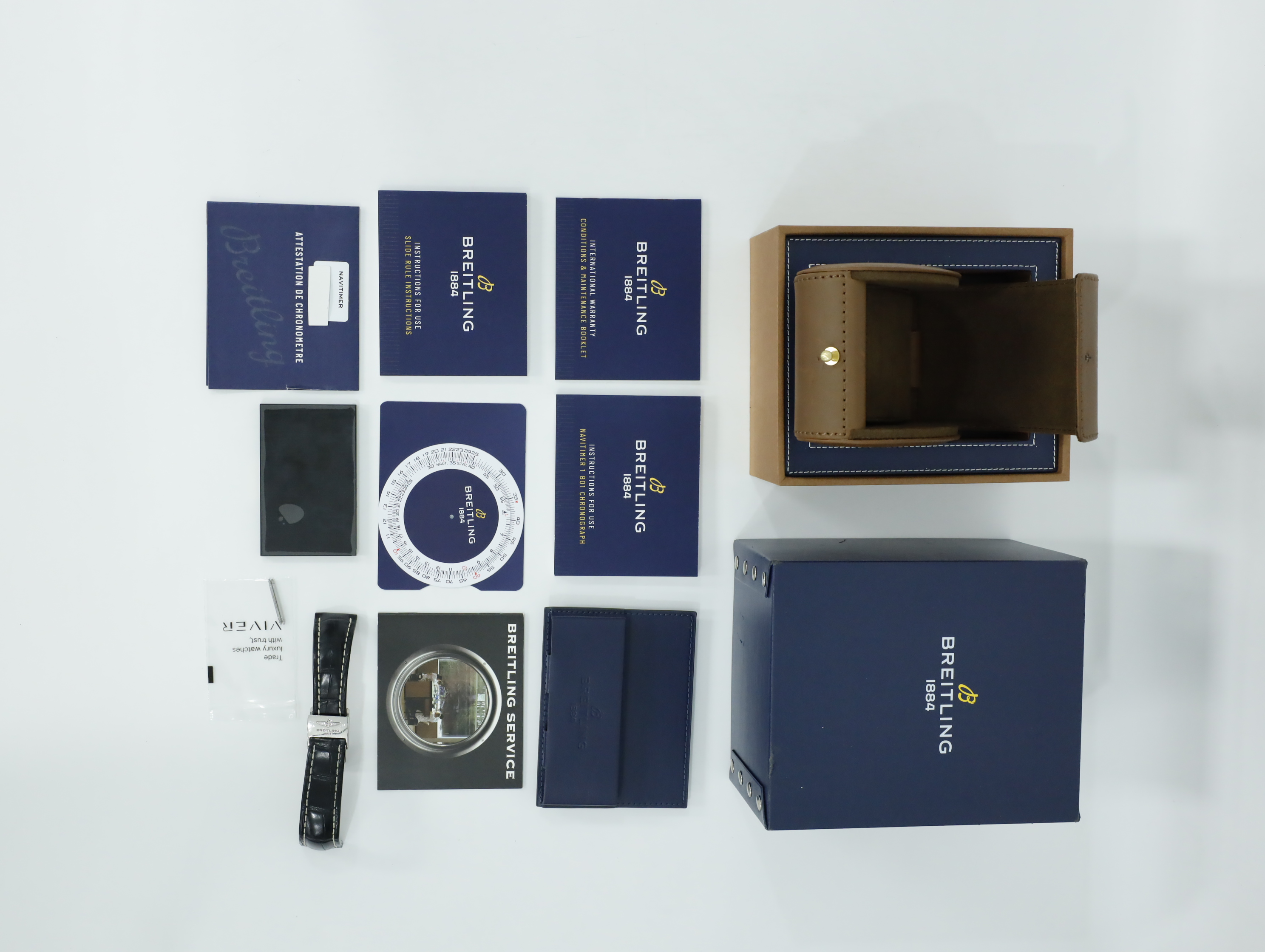 브라이틀링 내비타이머 B01 크로노그래프 46 AB0127211B1A1 중고 2019년식 풀패키지샷