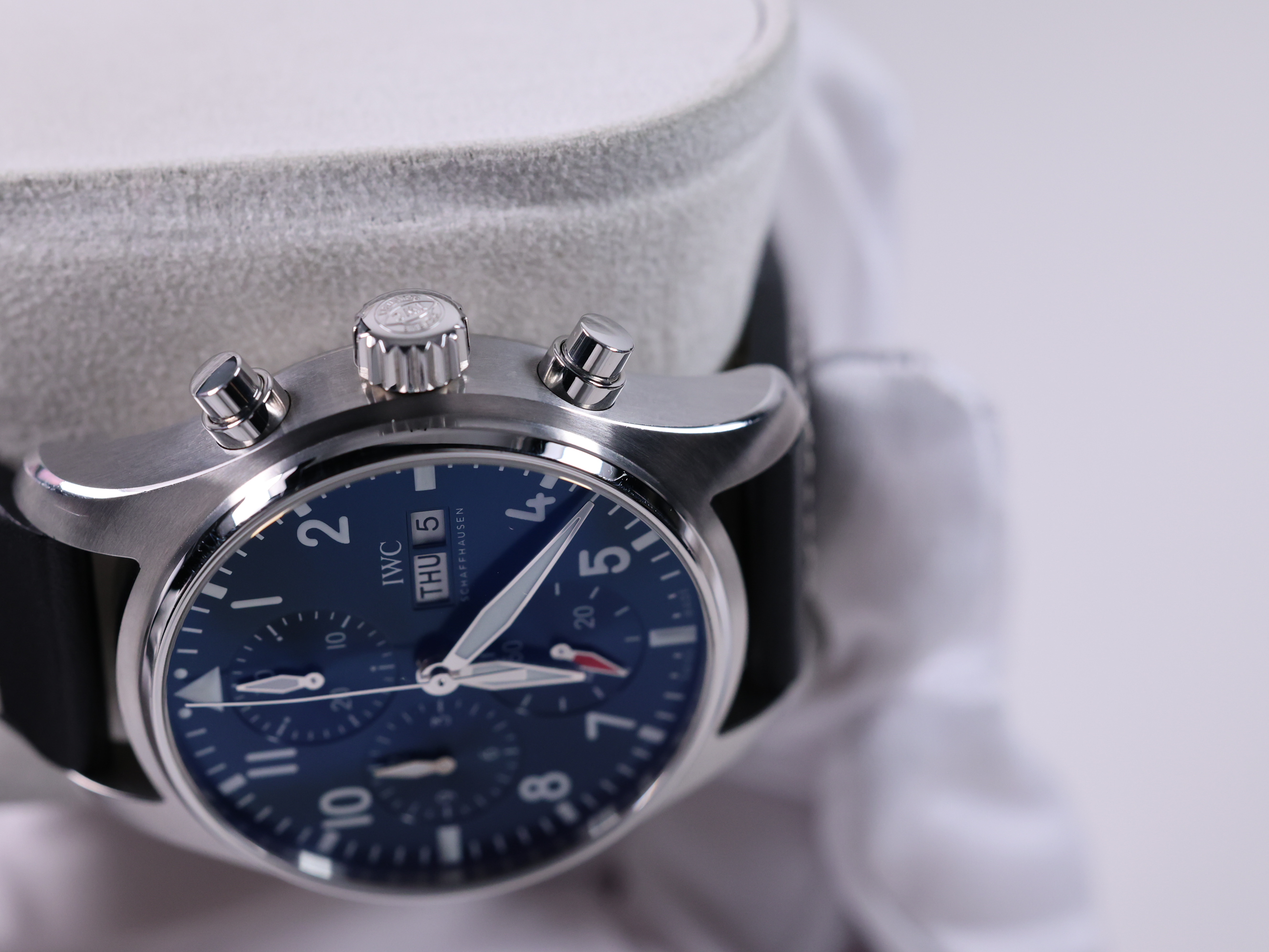 IWC 파이럿 워치 크로노그래프 41 IW388101 중고 2022년식 추가7