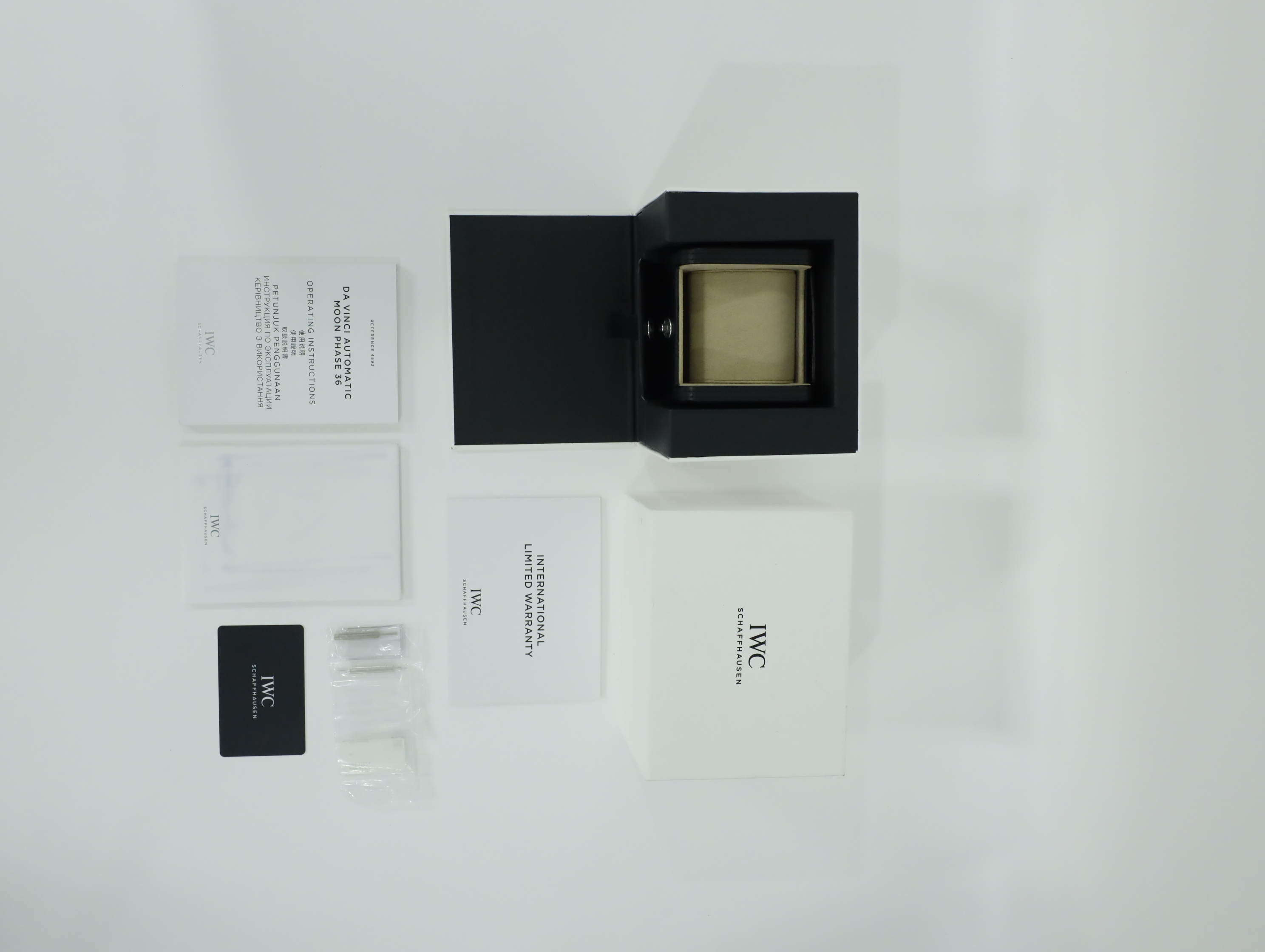 IWC 다 빈치 오토매틱 문 페이즈 36 IW459306 중고 2020년식 풀패키지샷