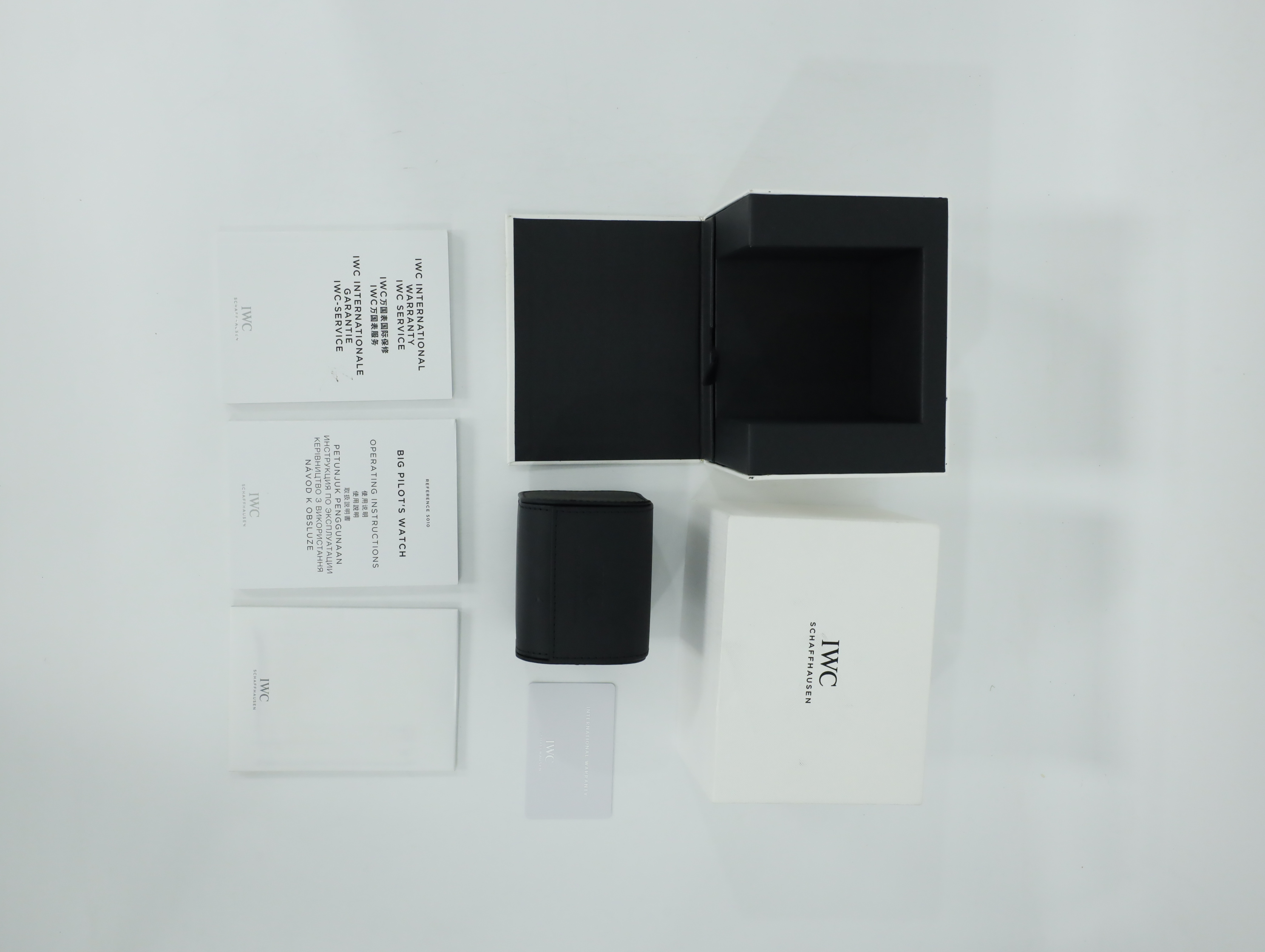 IWC 빅 파일럿 워치 IW501001 중고 2021년식 풀패키지샷