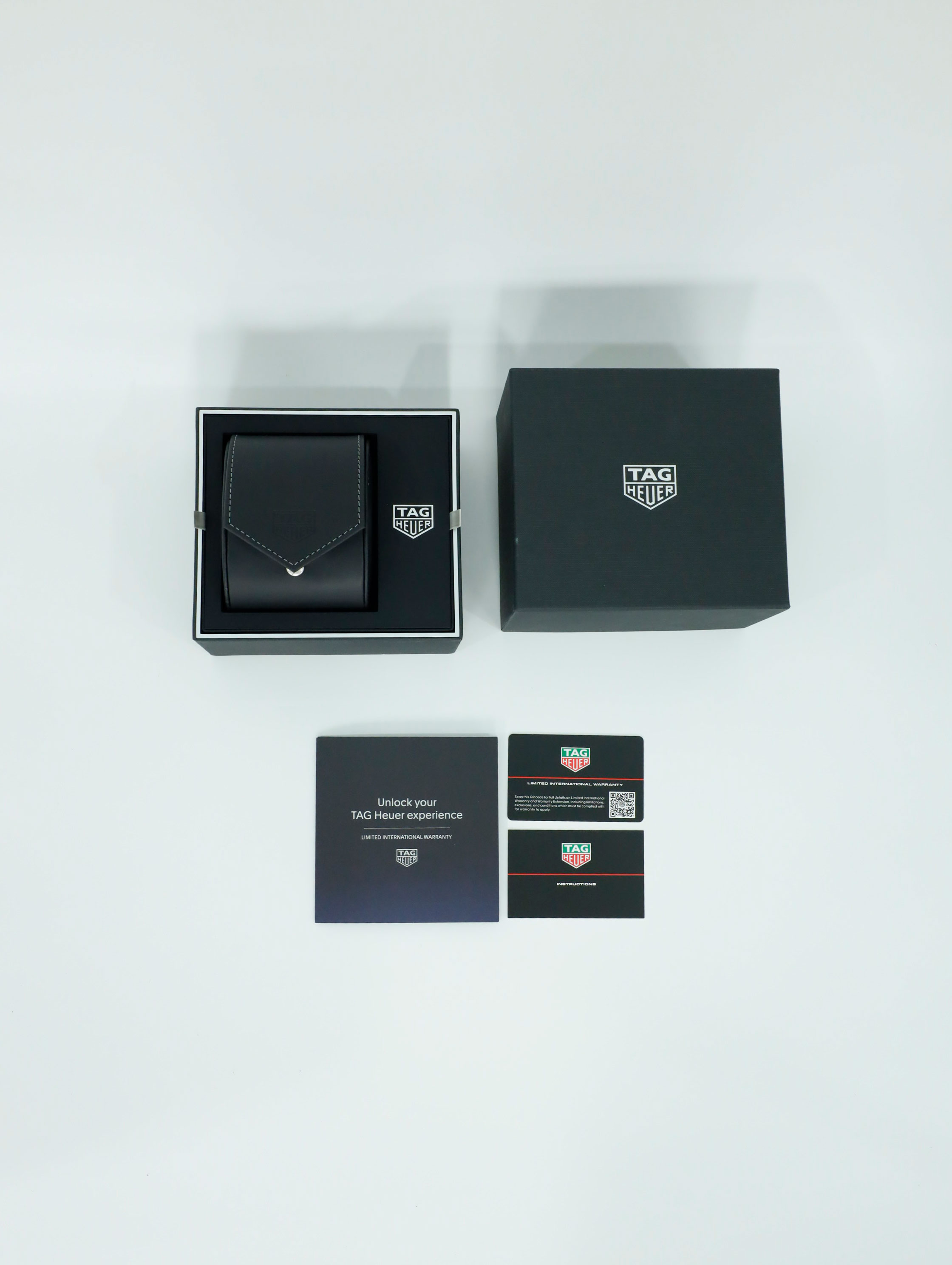 태그 호이어 모나코 크로노그래프 CDW2181.FC8360 중고 2026년식 풀패키지샷