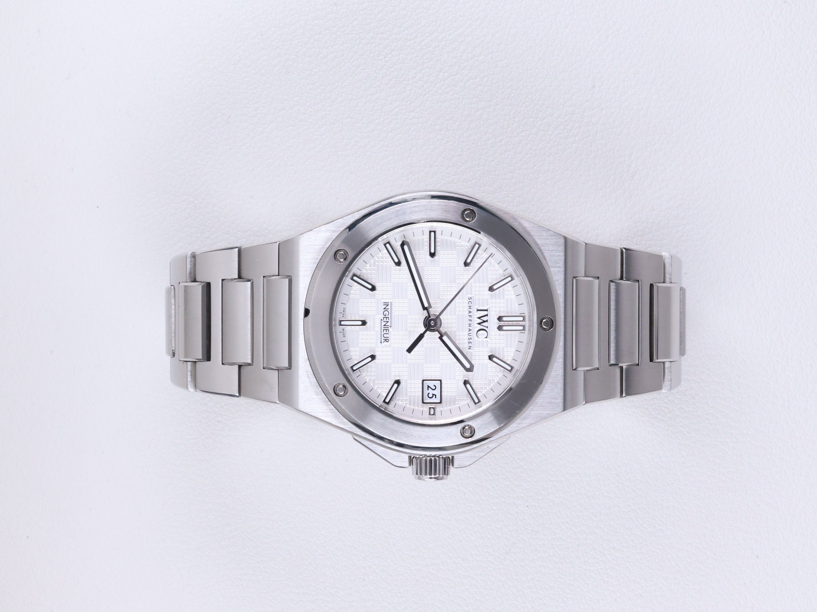 IWC 인제니어 오토매틱 40 IW328902 중고 2024년식