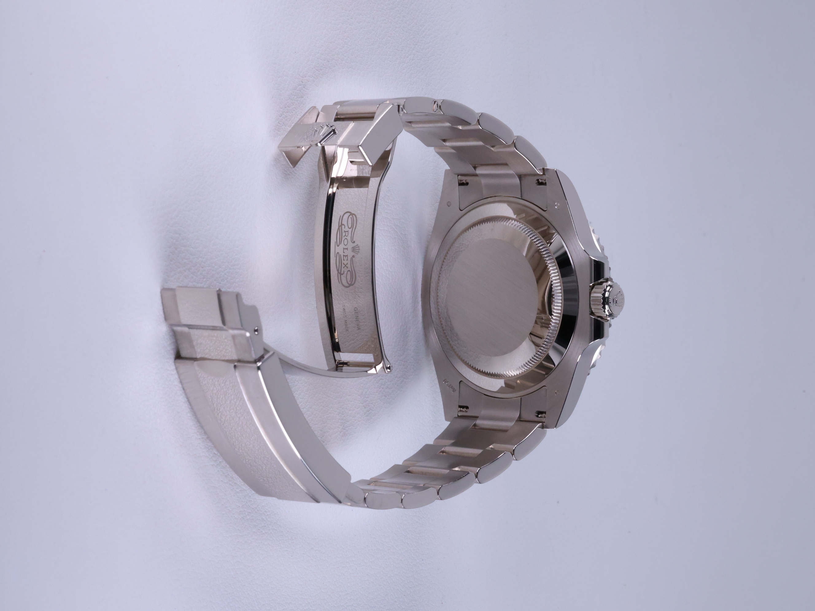 Rolex Submariner Date 126619LB Used 2022 후면(전체)