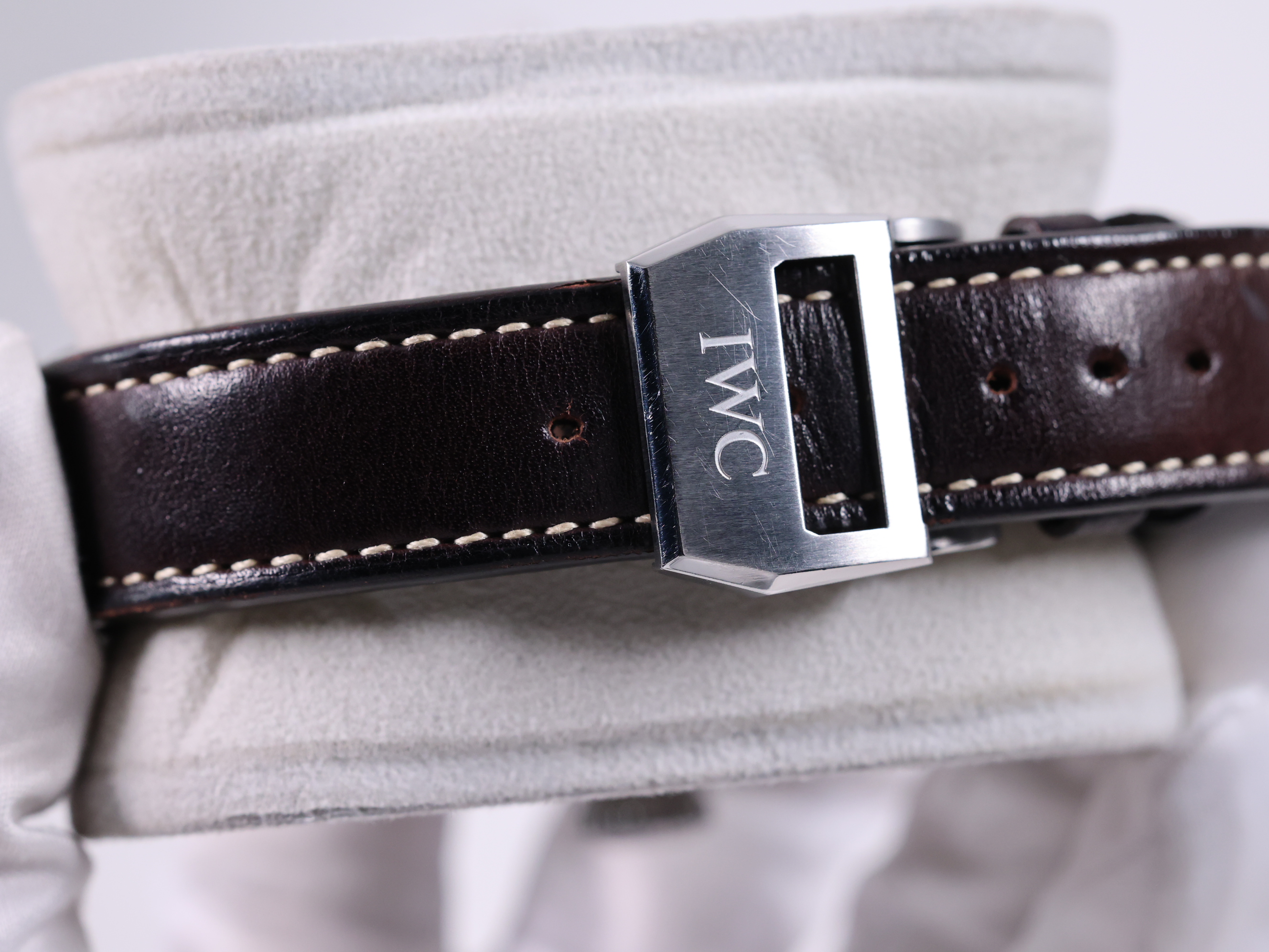 IWC 빅 파일럿 워치 애뉴얼 캘린더 스핏파이어 IW502702 중고 2020년식 추가19