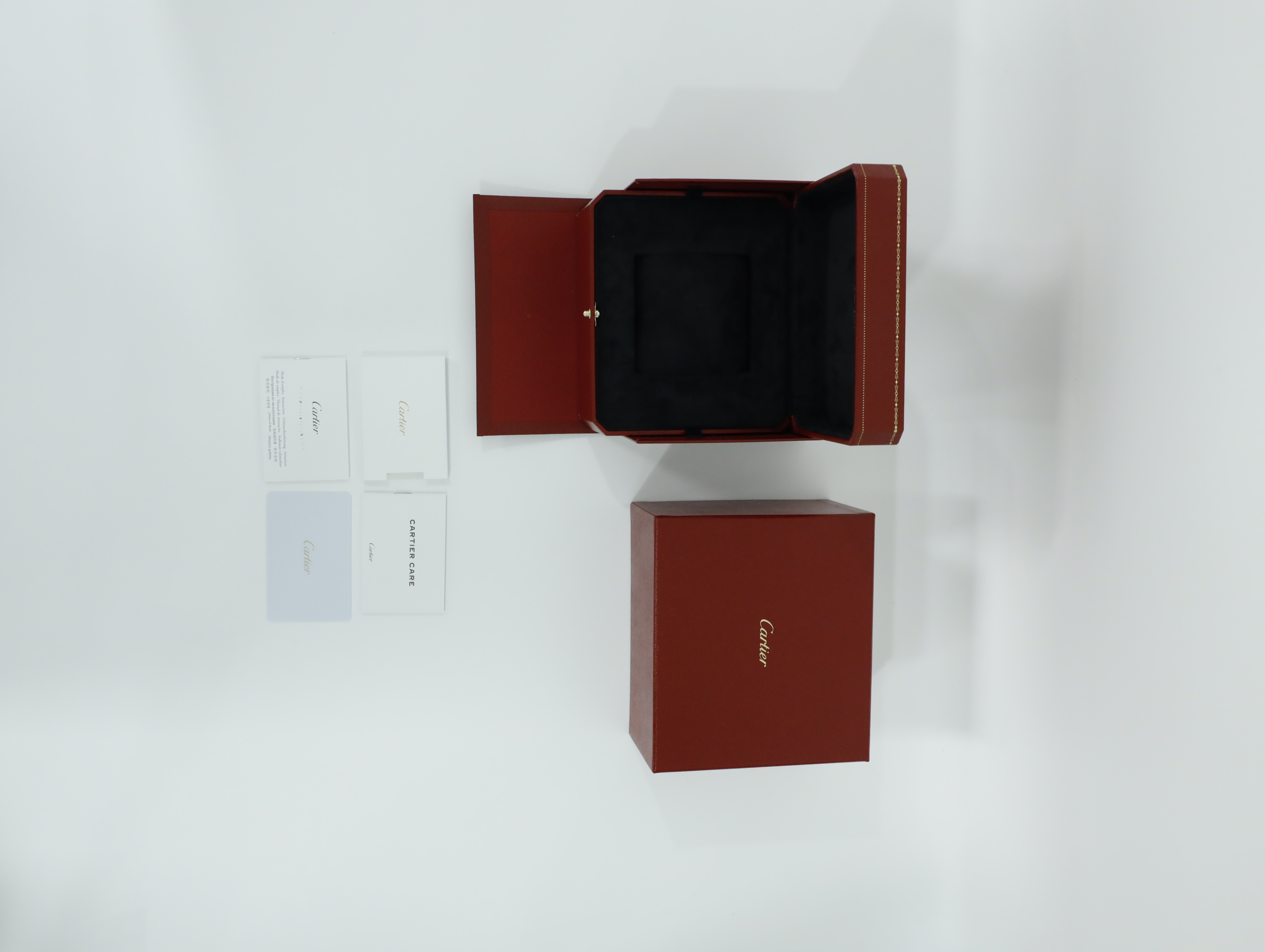 까르띠에 탱크 머스트 LM WSTA0136 미착용99 2026년식 풀패키지샷