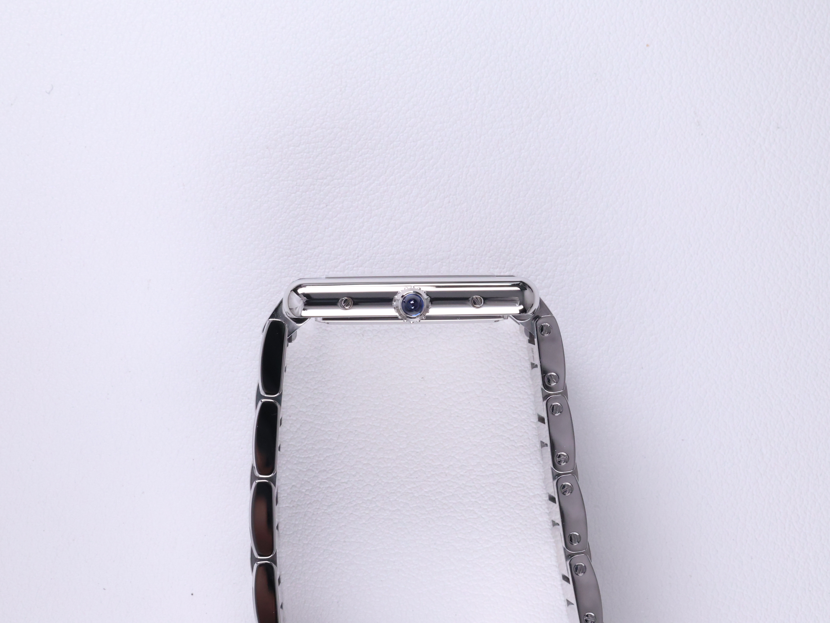 Cartier Tank Must LM WSTA0106 中古 2026年式 측면(크라운)