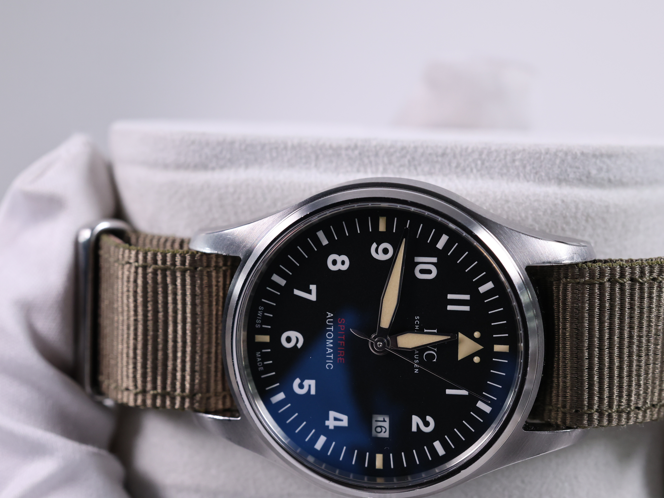 IWC 파일럿 워치 오토매틱 스핏파이어 IW326801 중고 2019년식 추가9