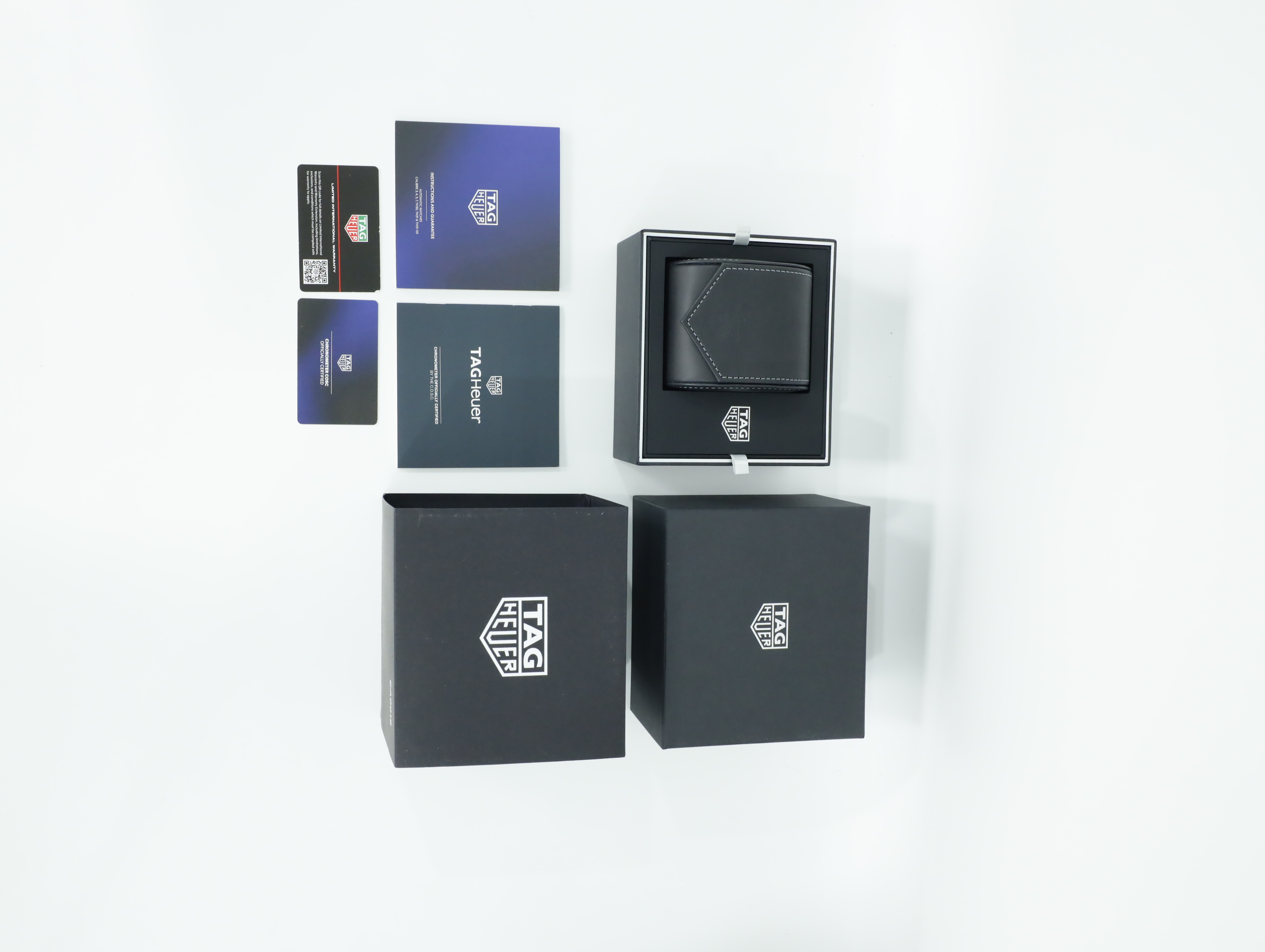 태그 호이어 아쿠아레이서 프로페셔널 300 데이트 WBP5111.BA0013 미착용 2026년식 풀패키지샷