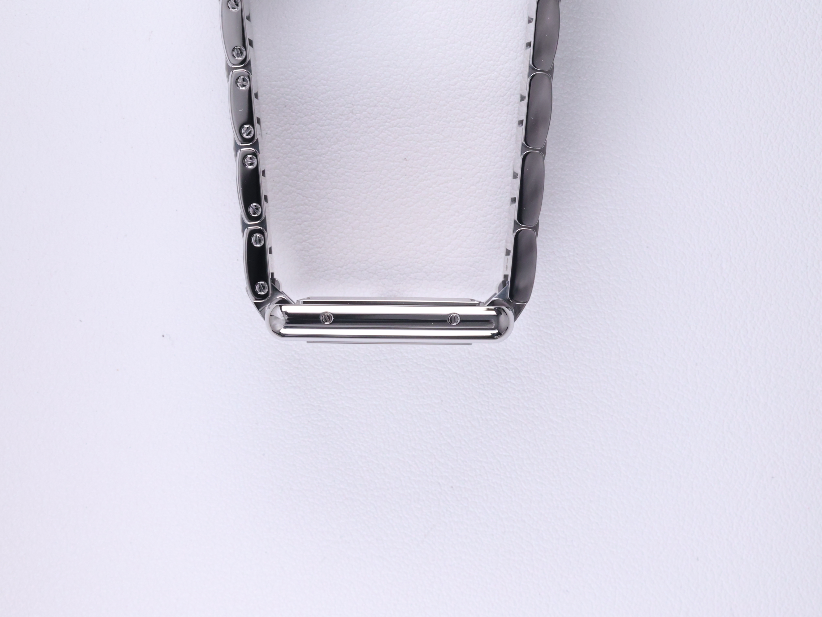 Cartier Tank Must LM WSTA0106 中古 2026年式 측면(크라운 반대편)