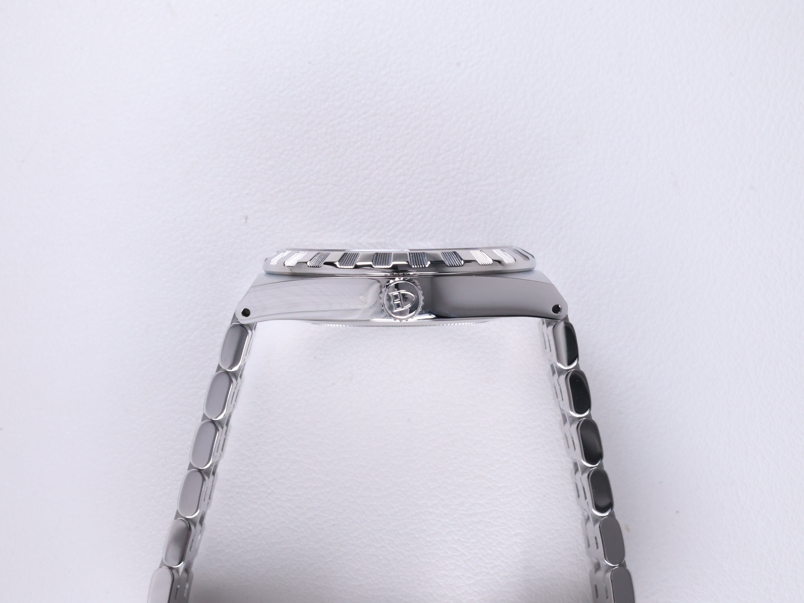 Tudor Tudor Royal M28500-0007 Used 2026 측면(크라운)