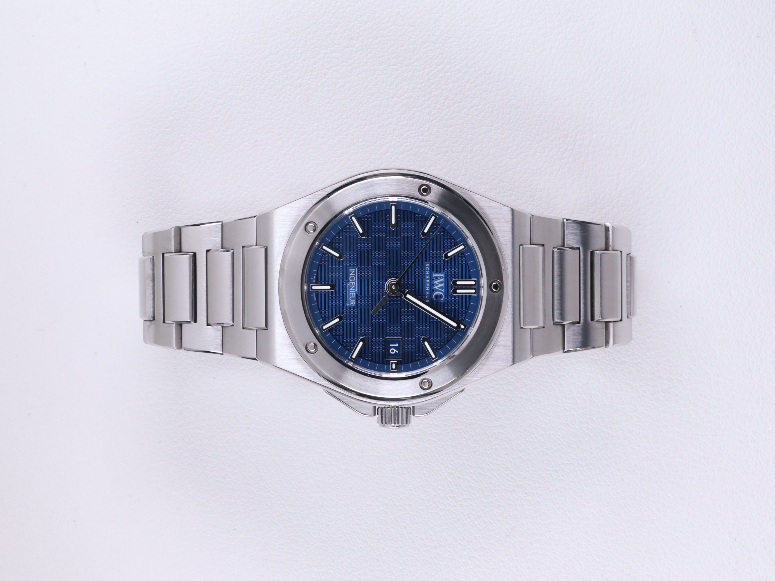 IWC 인제니어 오토매틱 40 IW328907 중고 2025년식