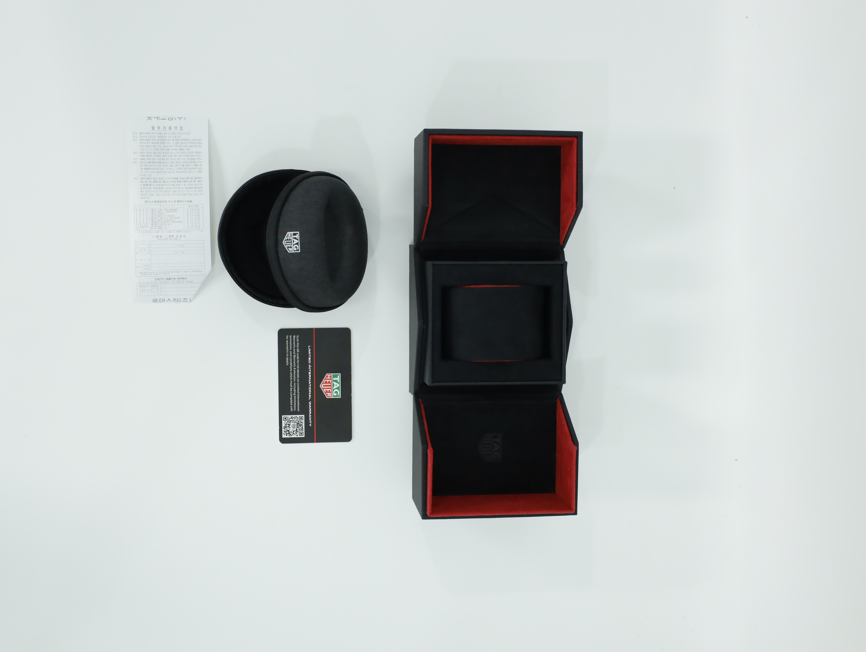 태그 호이어 아쿠아레이서 프로페셔널 200 솔라그래프 WBP1117.BA0047 중고 2026년식 풀패키지샷