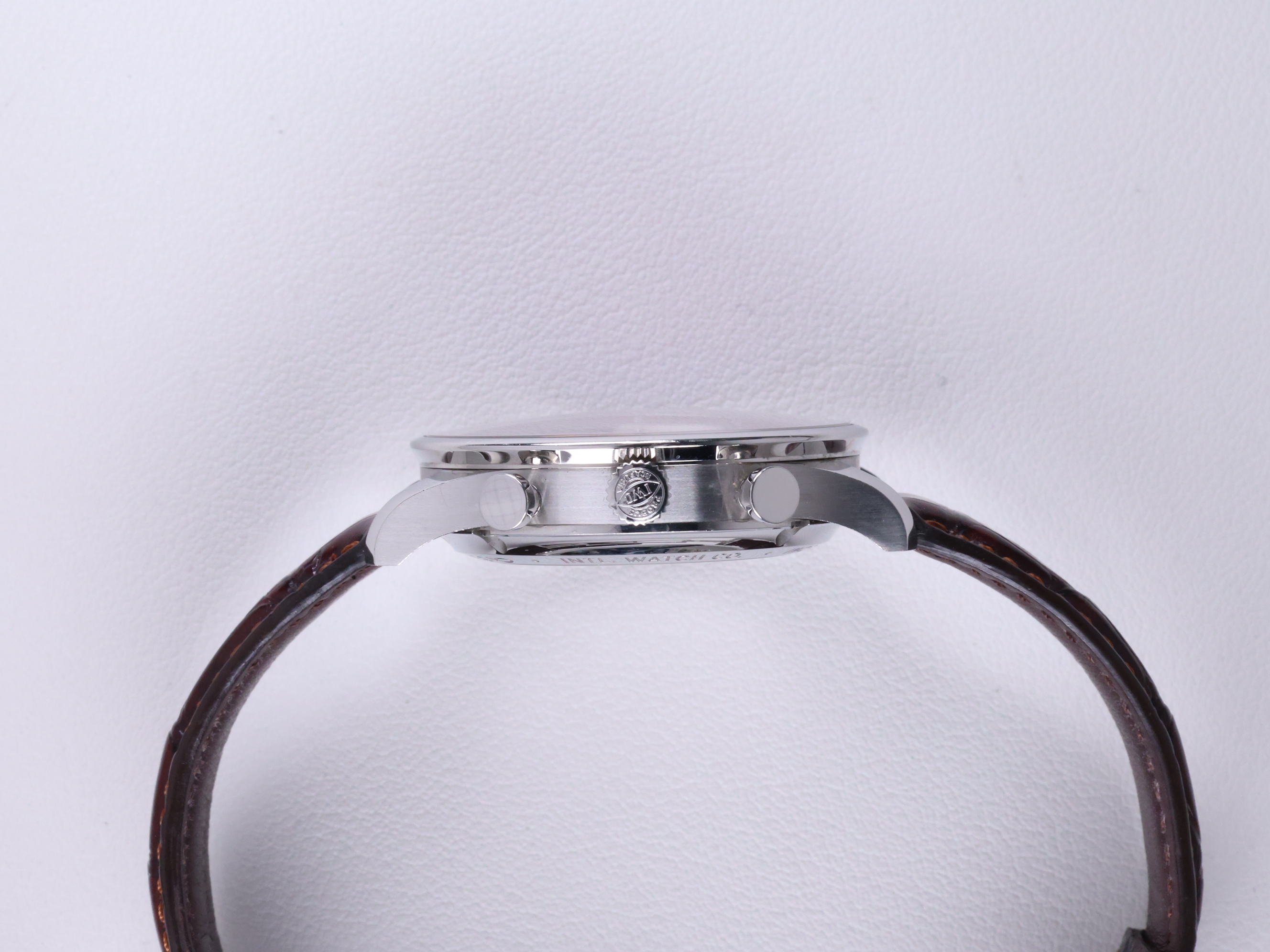 IWC 포르투기저 크로노그래프 IW371616 중고 2022년식 측면(크라운)