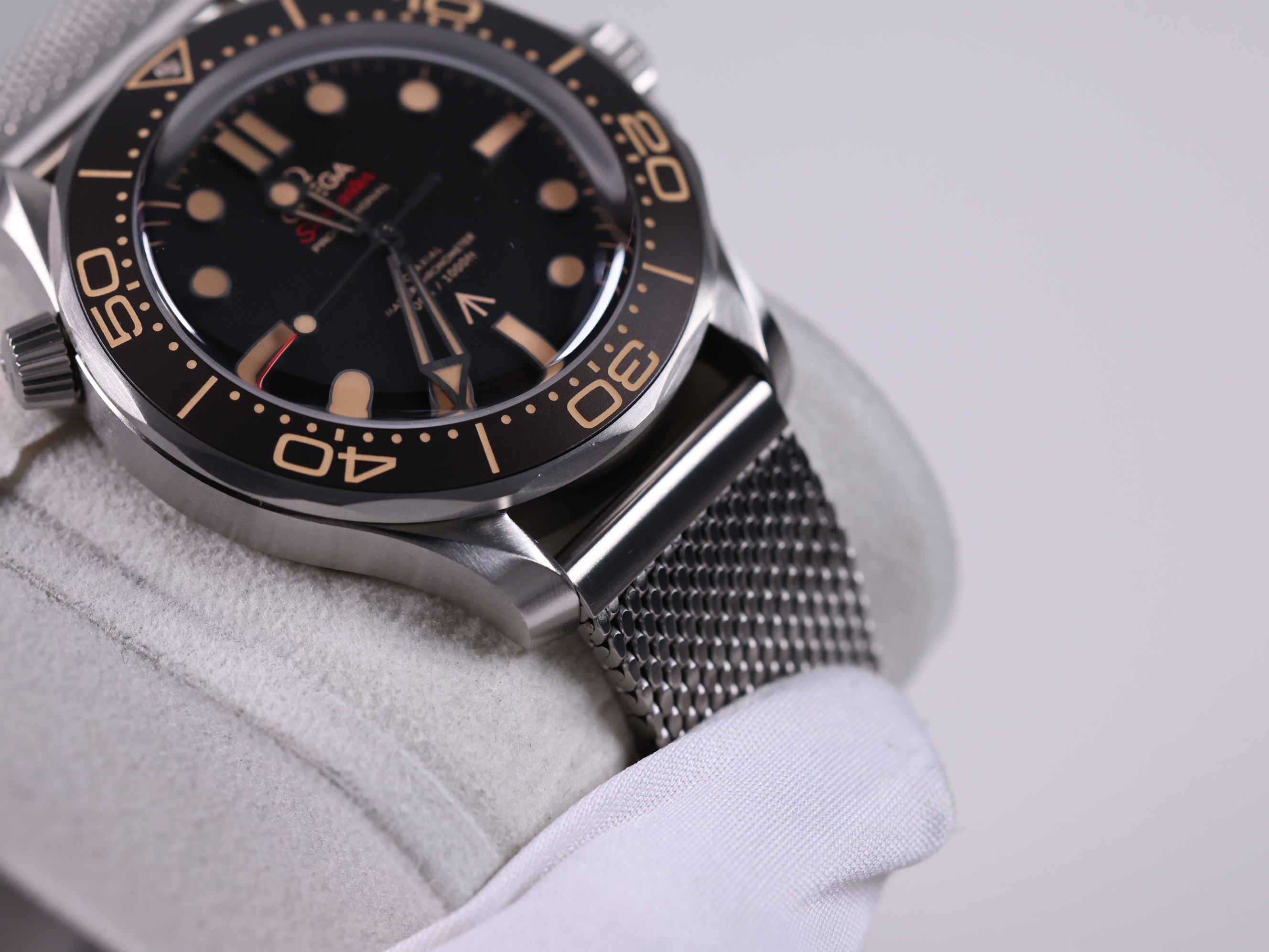오메가 다이버 300M 210.90.42.20.01.001 중고 2026년식 추가6
