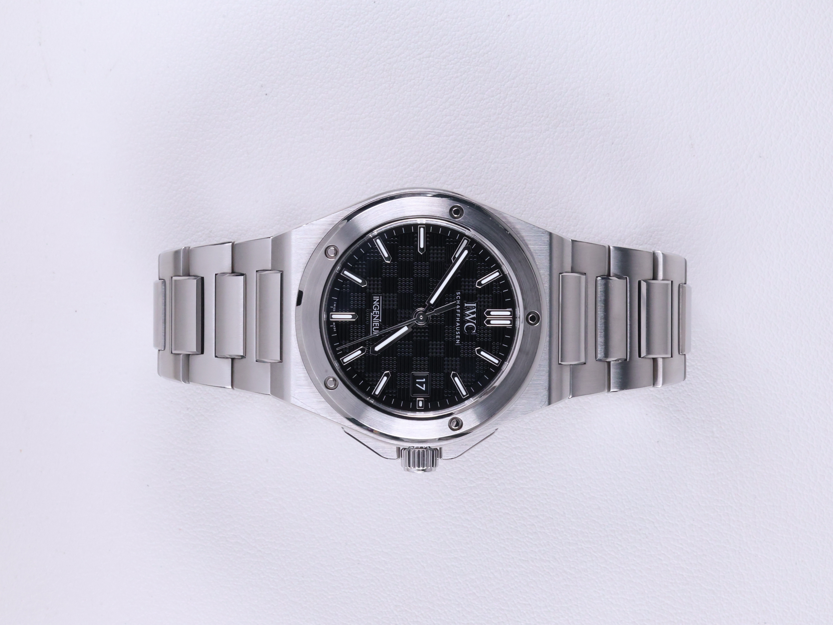 IWC 인제니어 오토매틱 40 IW328901 중고 2024년식
