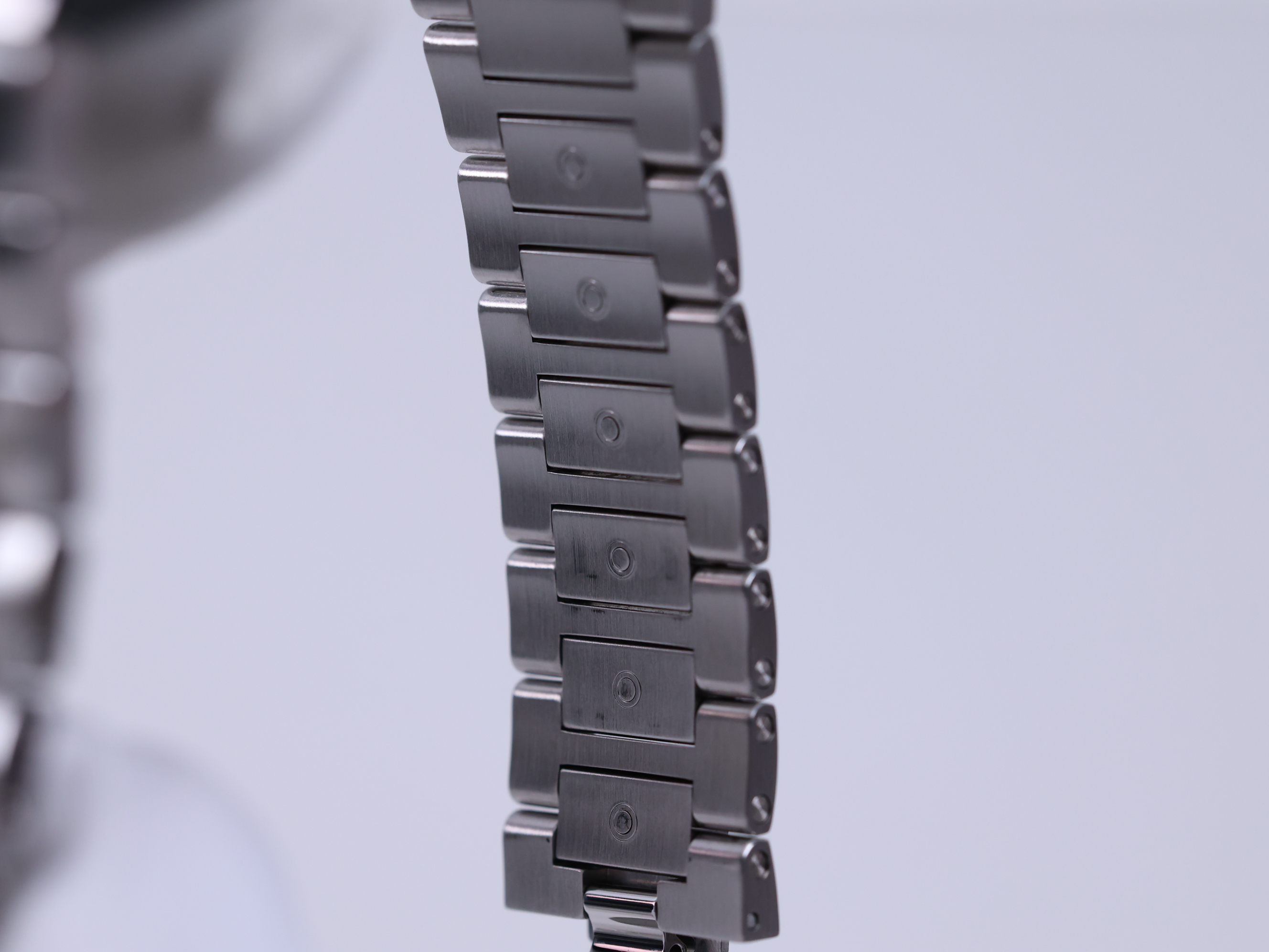 IWC 인제니어 오토매틱 40 IW328907 중고 2025년식 추가6