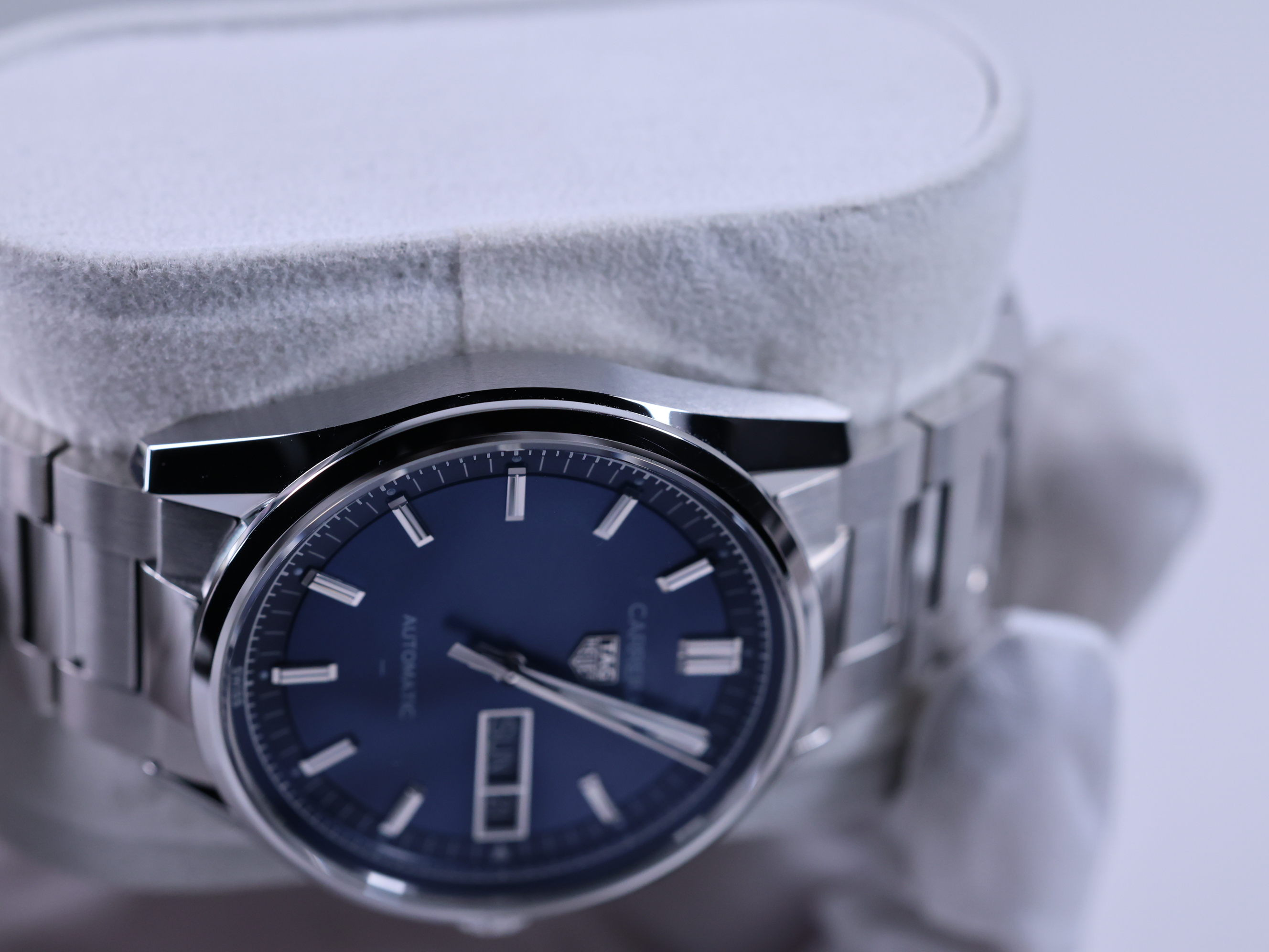 TAG Heuer Carrera Day-Date WDA2112.BA0043 - 12