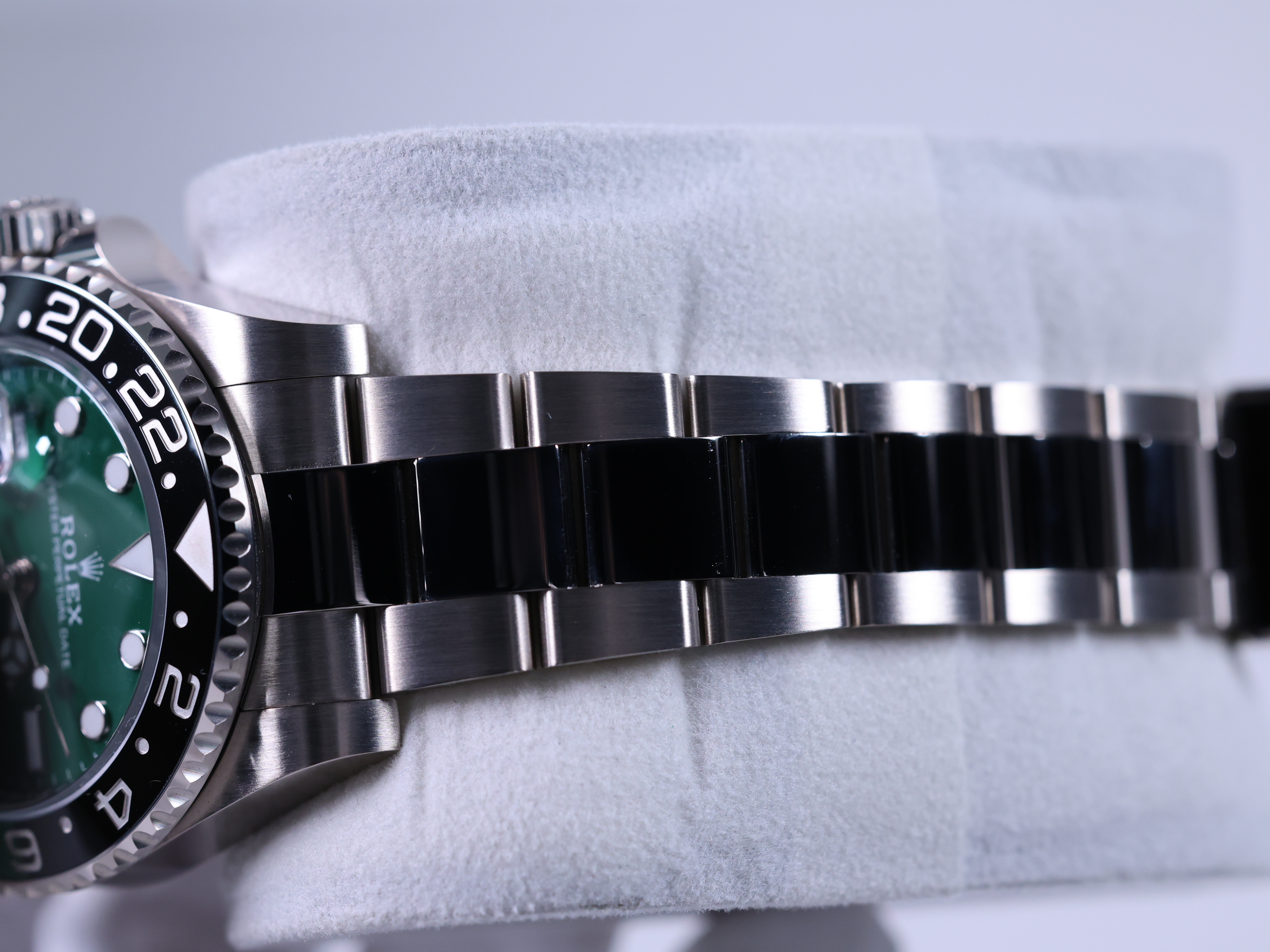Rolex GMT-Master II 126729VTNR - 9