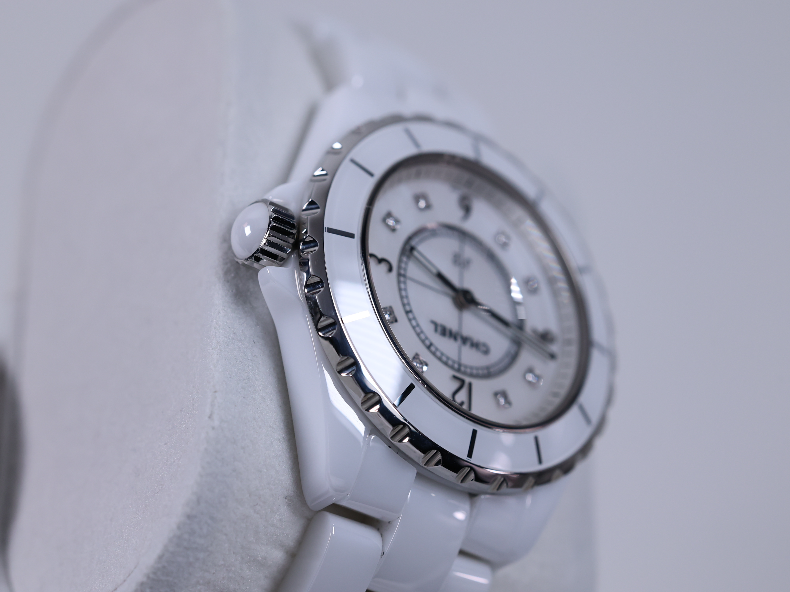 Chanel J12 Quartz H3214 - 8